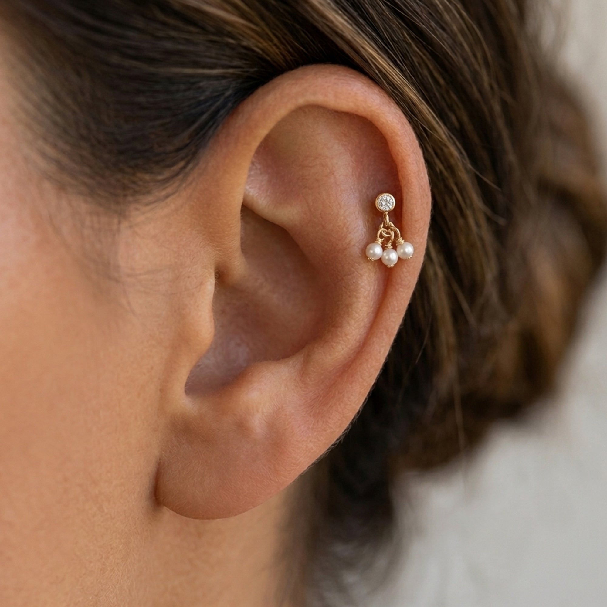 Tiny Pearls Stud Earrings