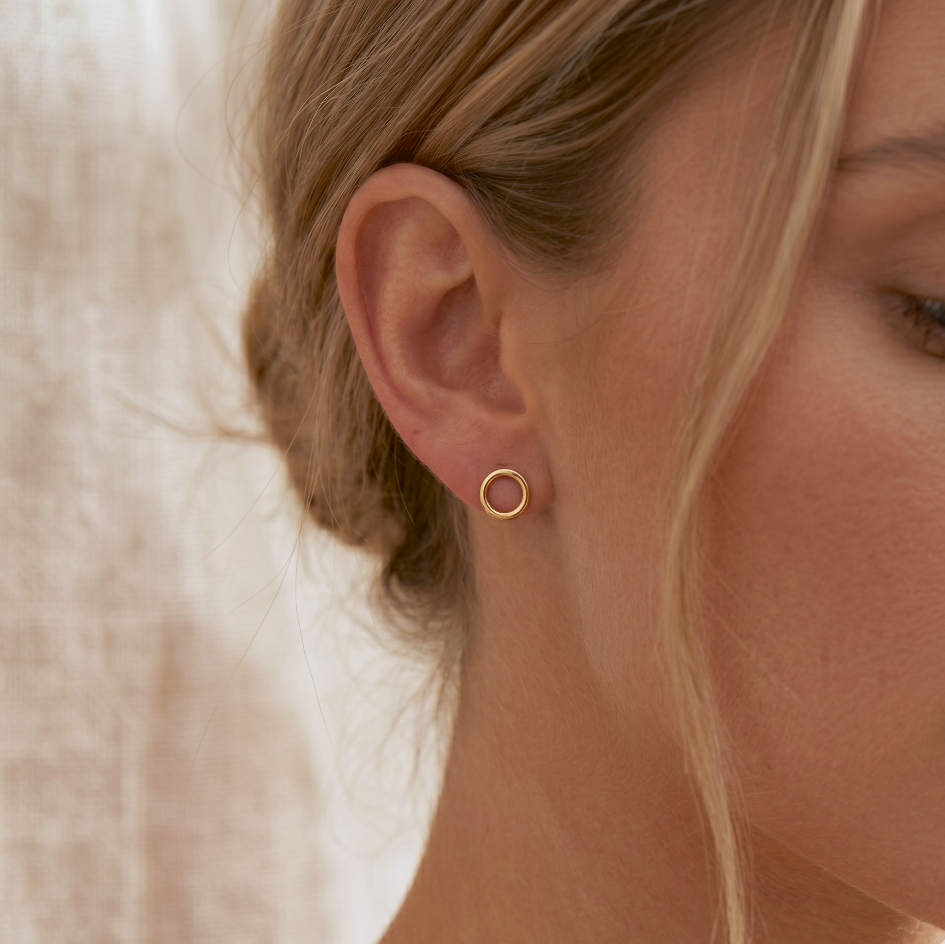 Chic Circle Stud Earrings