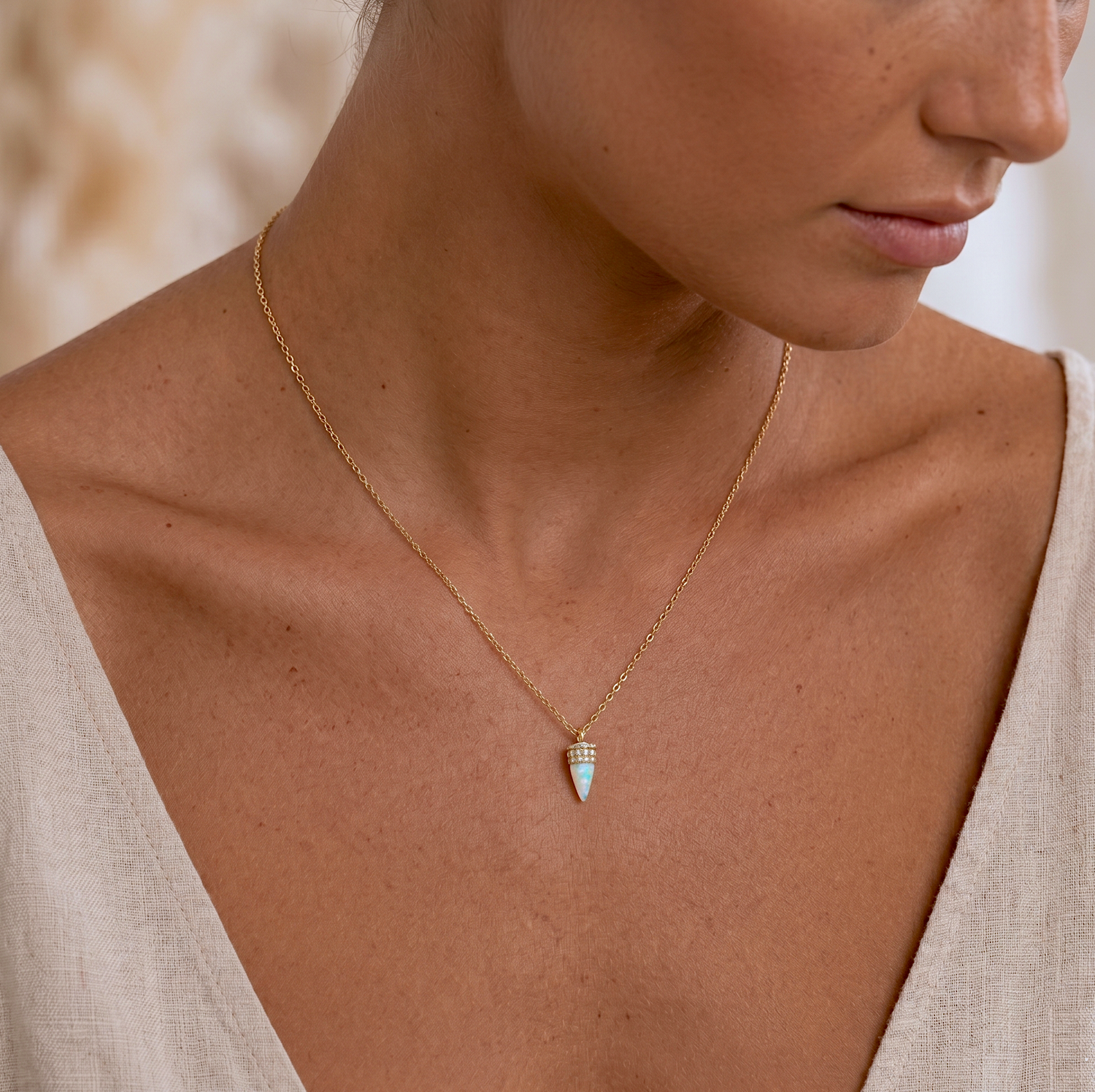 14K Massivt Gull Opal Kule Diamant Halskjede