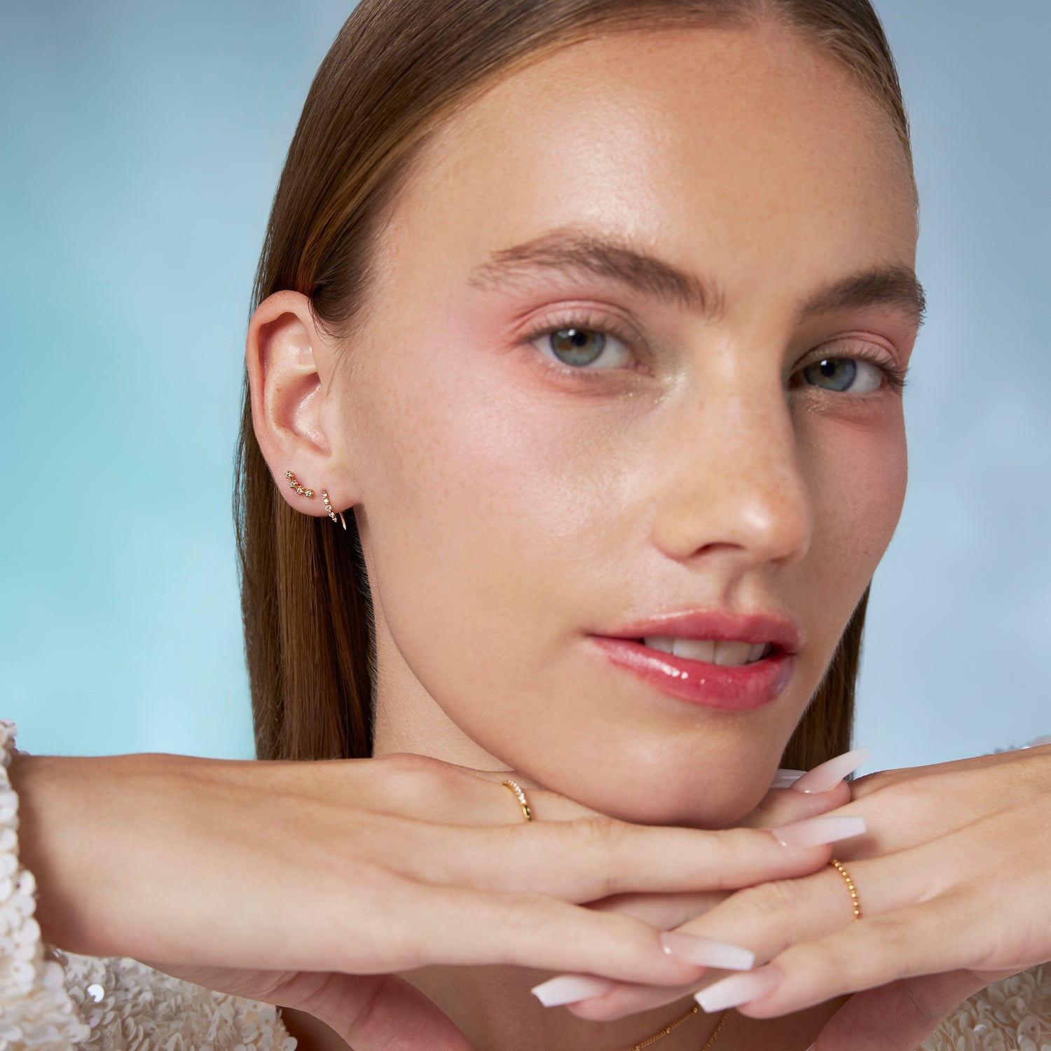 Color:Yellow Gold
Option:Single
Option:Pair