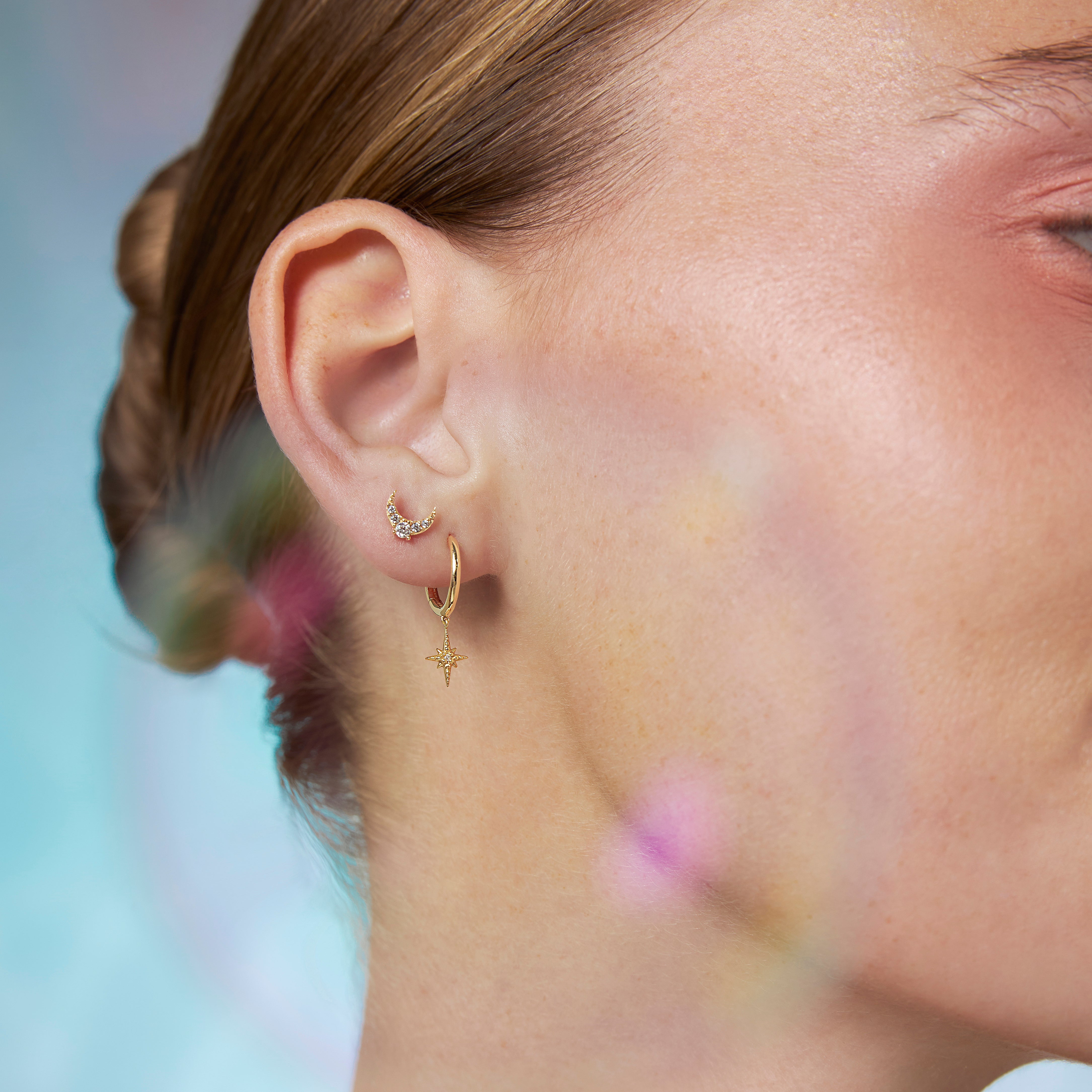 ★MISSOMA★ INTERSTELLAR STAR STUDDED MEDIUM HOOP EARRINGS MISSOMA Interstellar Star Studded Medium Hoop Earrings