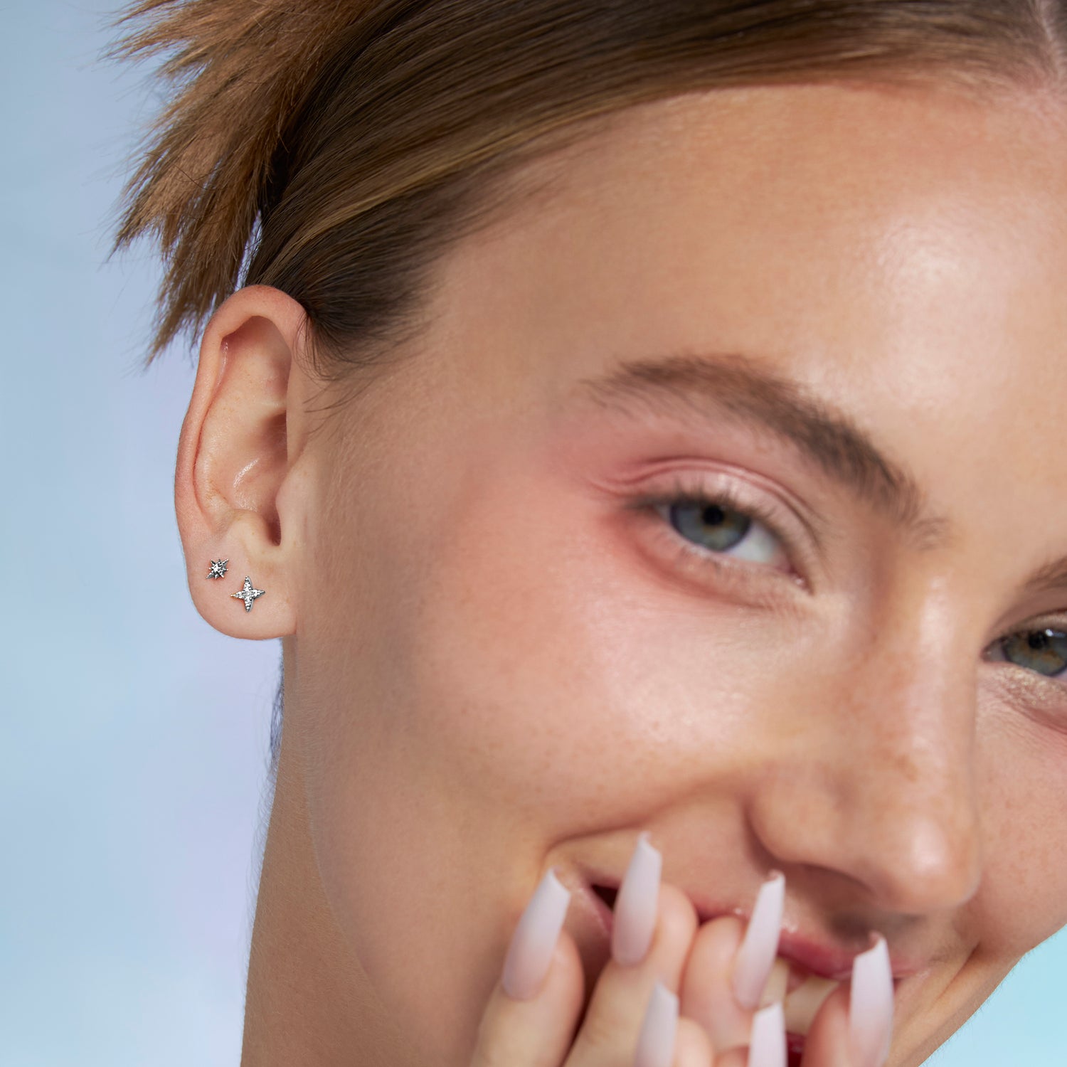 Color:White Gold
Option:Single
Option:Pair