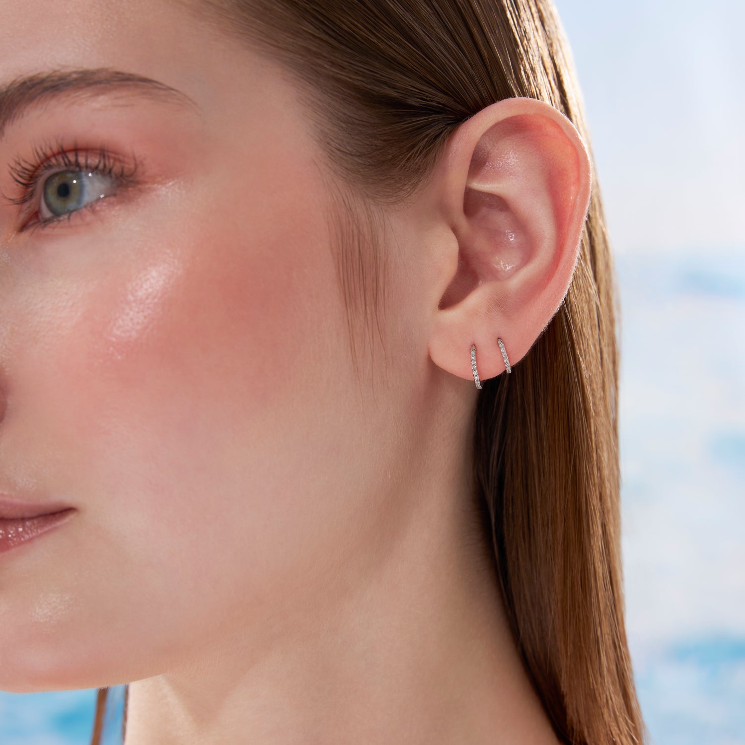 Color:White Gold
Option:Single
Option:Pair