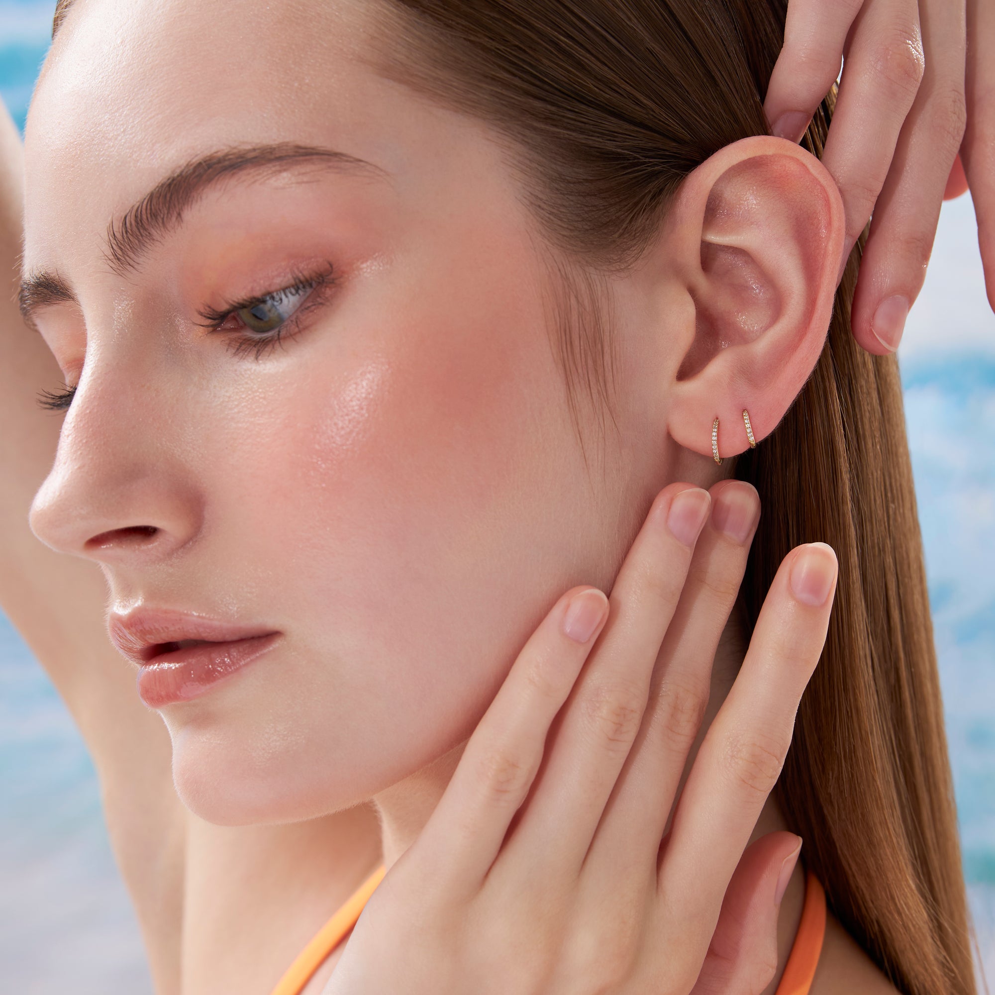 Color:Yellow Gold
Option:Single
Option:Pair