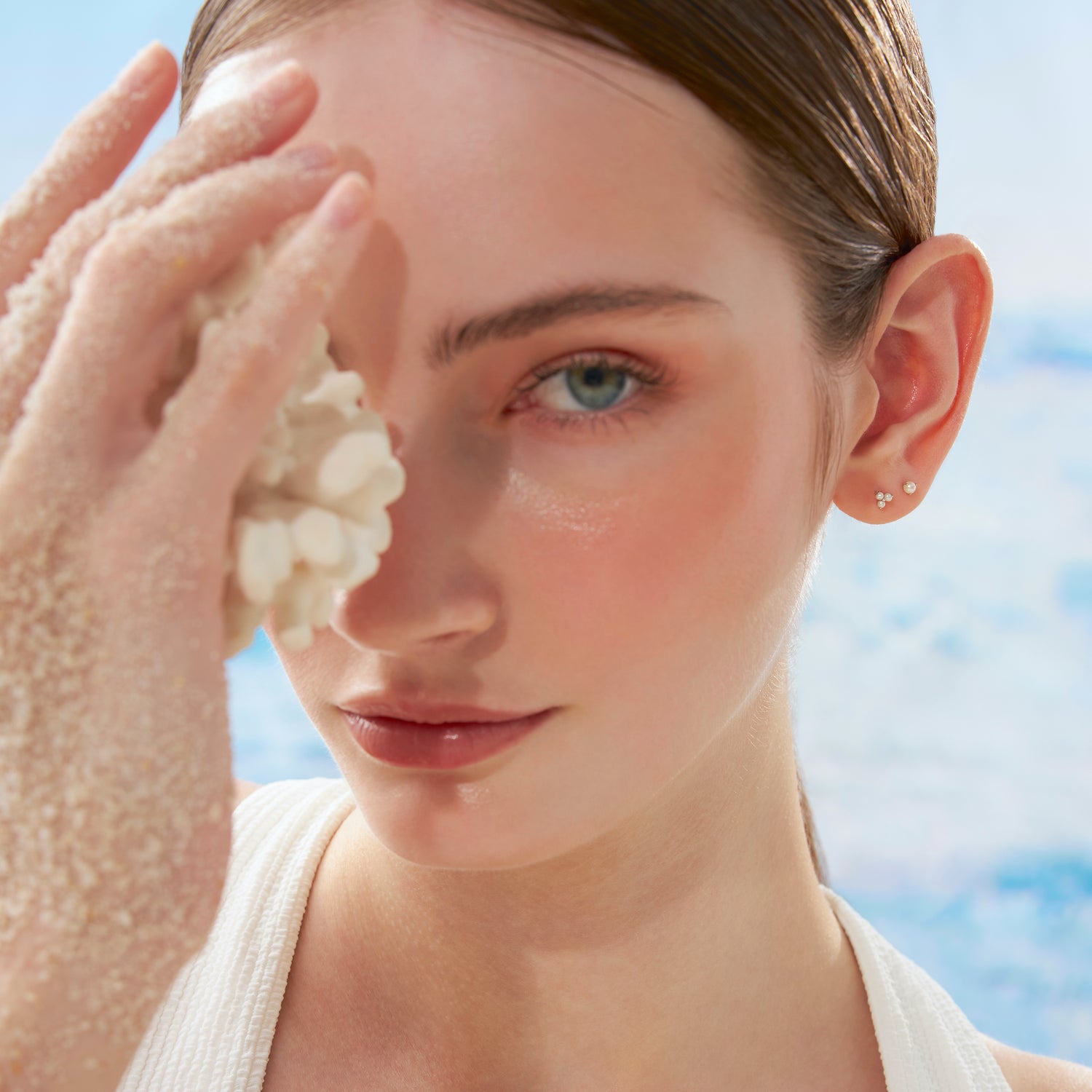 Color:White Gold
Option:Single
Option:Pair