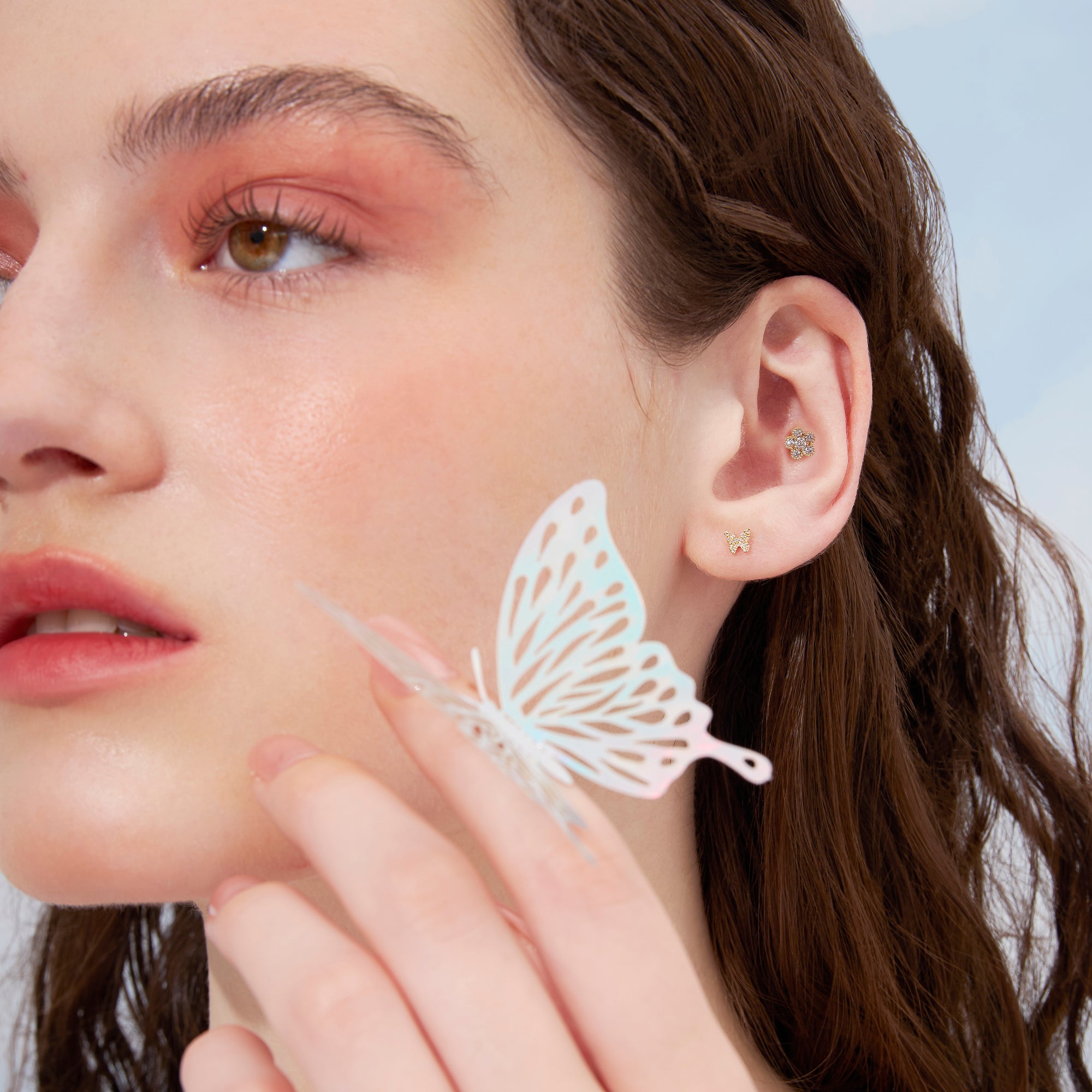 Color:Yellow Gold
Option:Single
Option:Pair