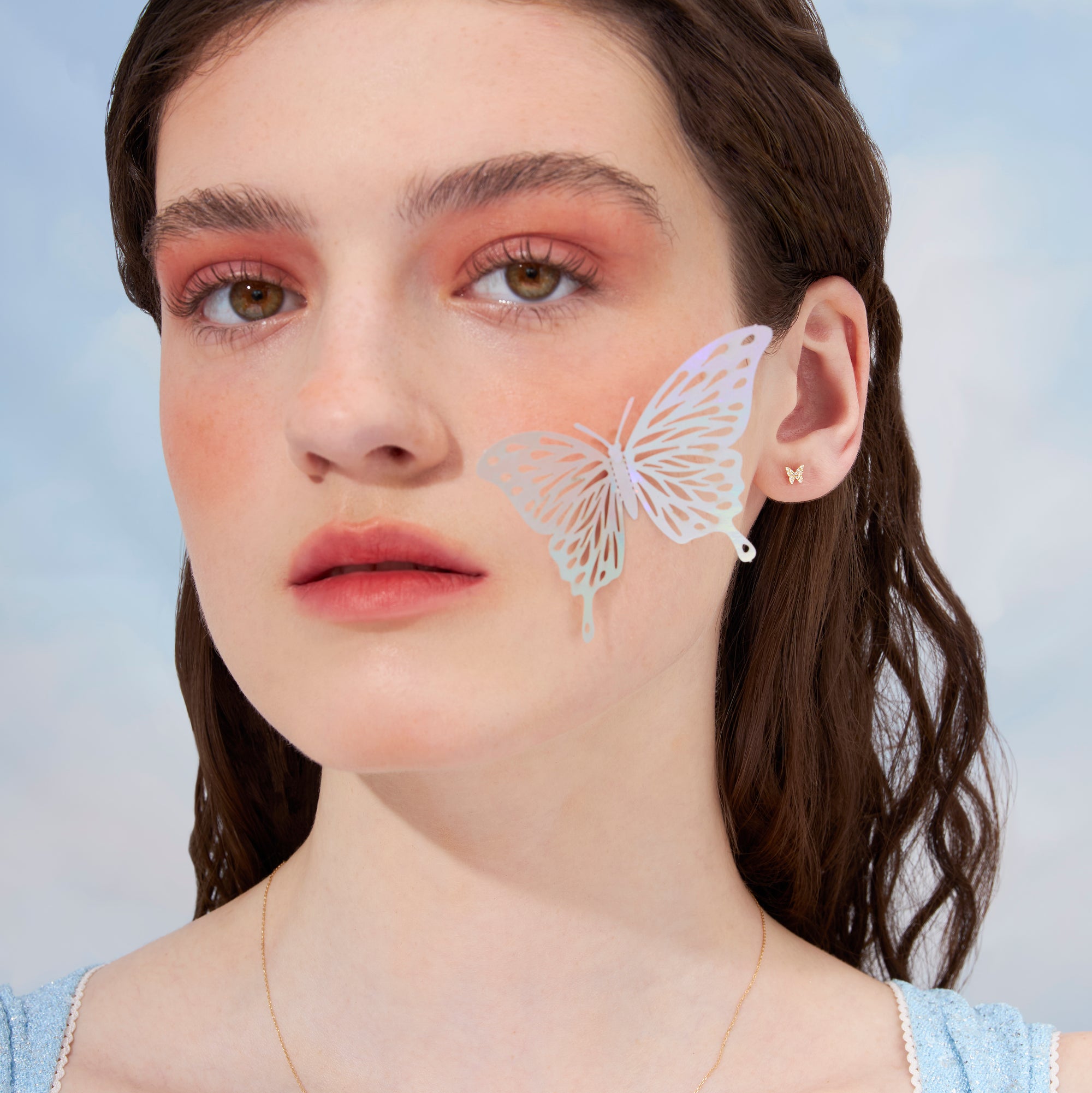 Color:Yellow Gold
Option:Single
Option:Pair