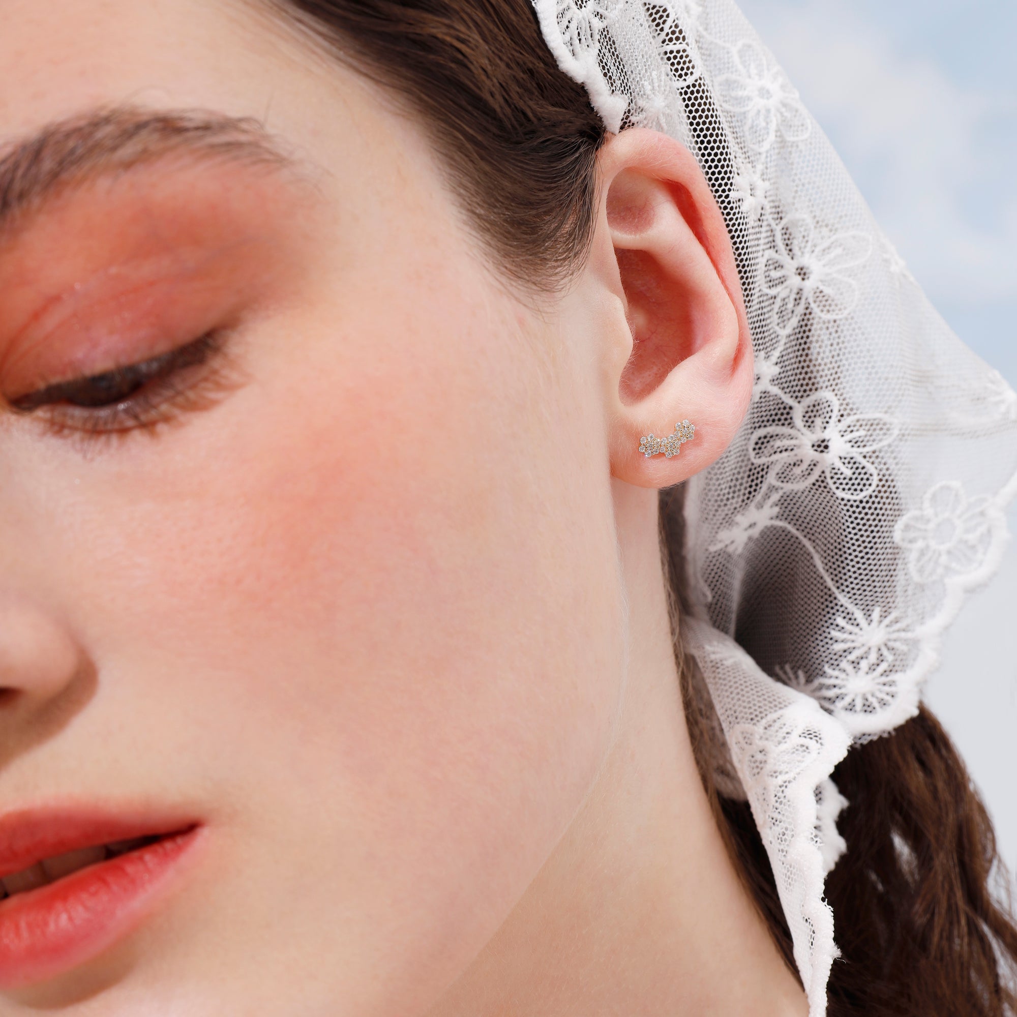 Color:Yellow Gold
Post Length:6.5mm
Post Length:5mm
Post Length:8mm