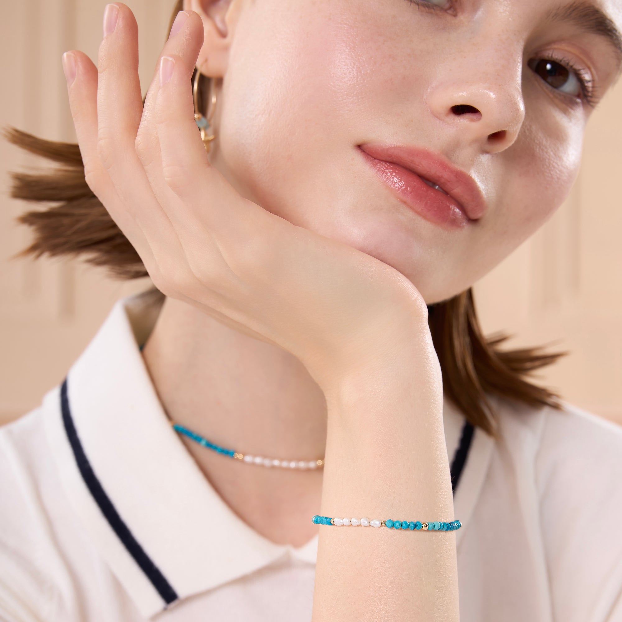 Turquoise Wave Pearly Beaded Necklace