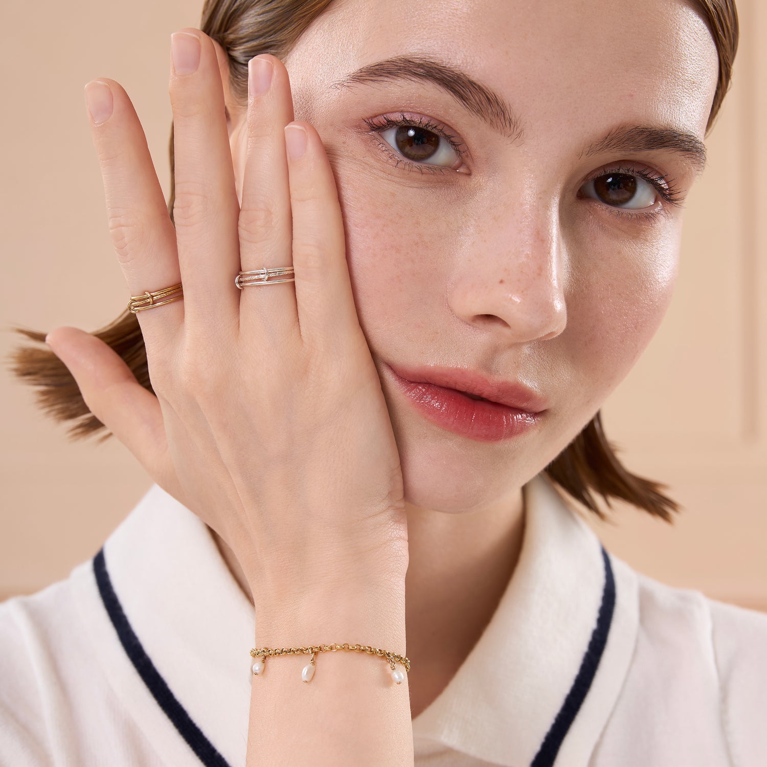 Color:Gold