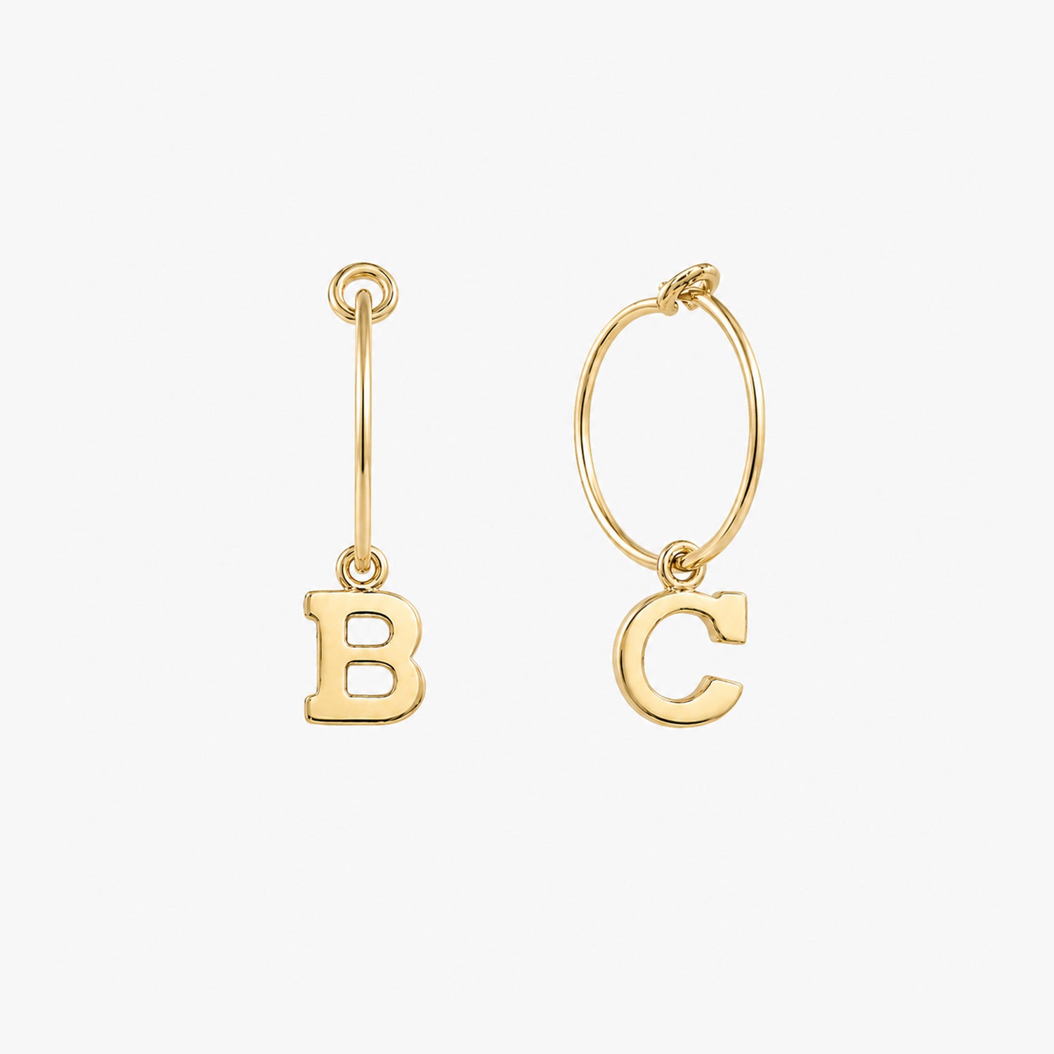 Boucles d'oreilles à lettres personnalisées