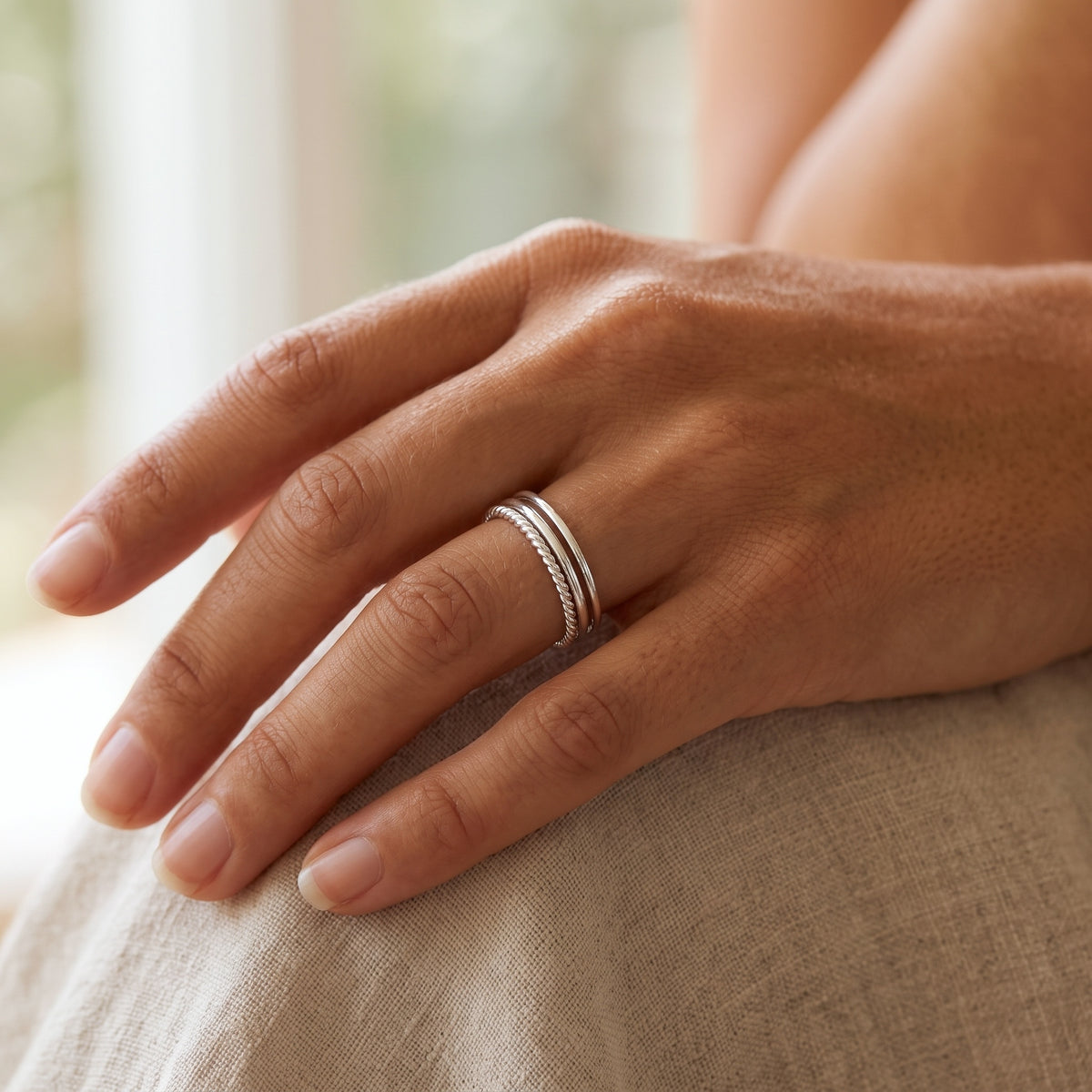 Skinny Twist Ring Silver