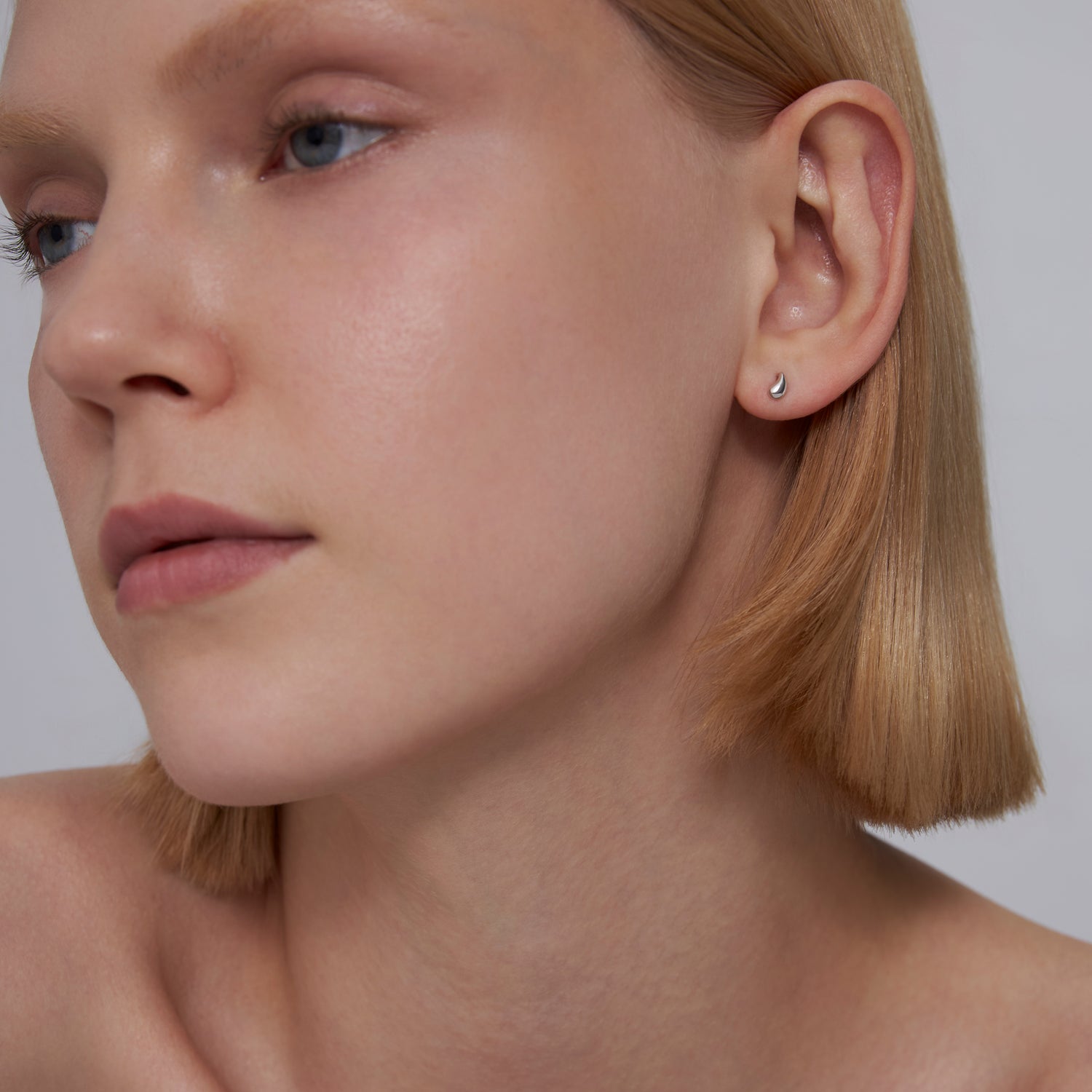 Melted Teardrop Flatback Earring