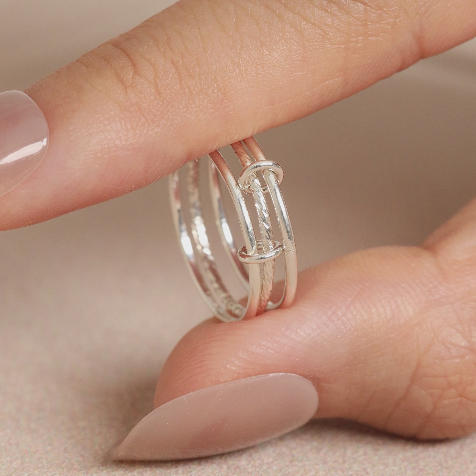 Color:Silver