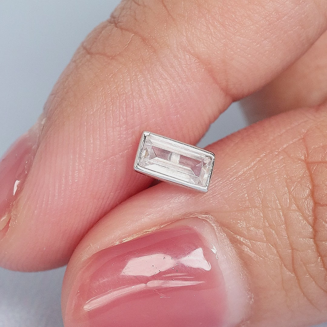 Color:White Gold