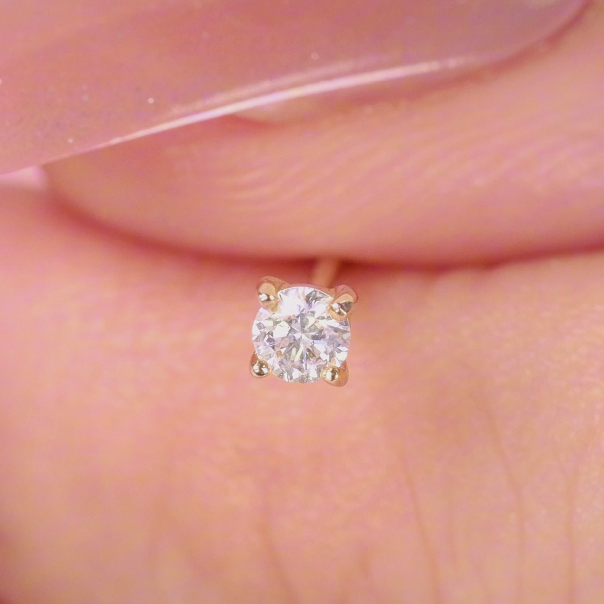 Color:Yellow Gold