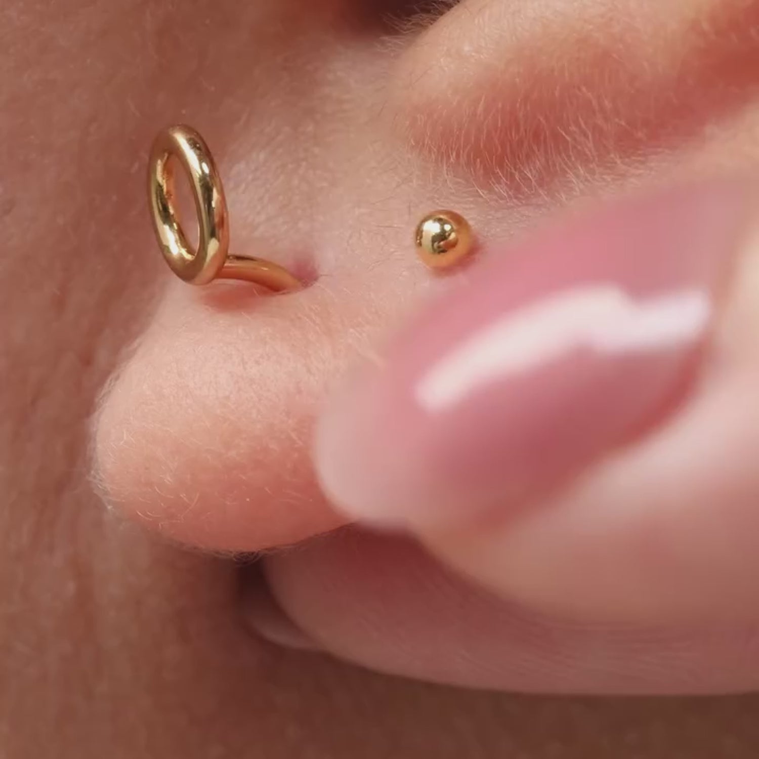 Color:Gold
Color:Silver