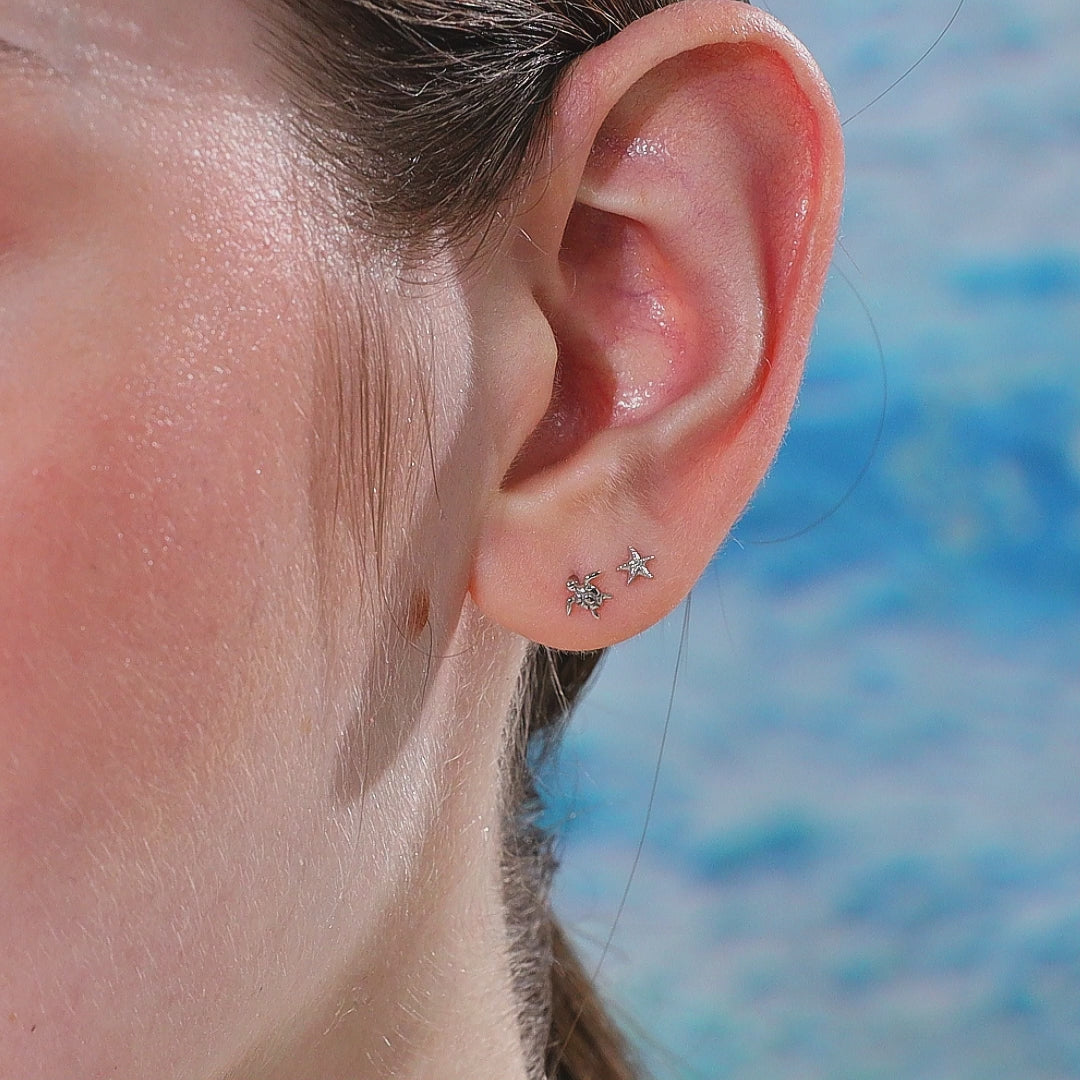 Color:White Gold
Option:Single
Option:Pair