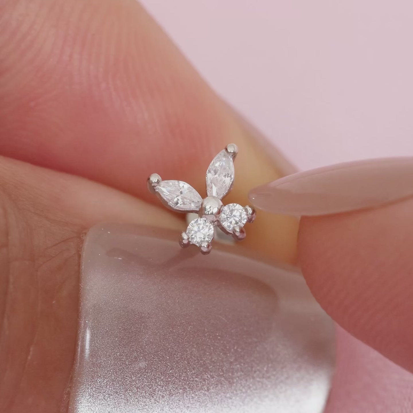 Color:Silver
Option:Single
Option:Pair