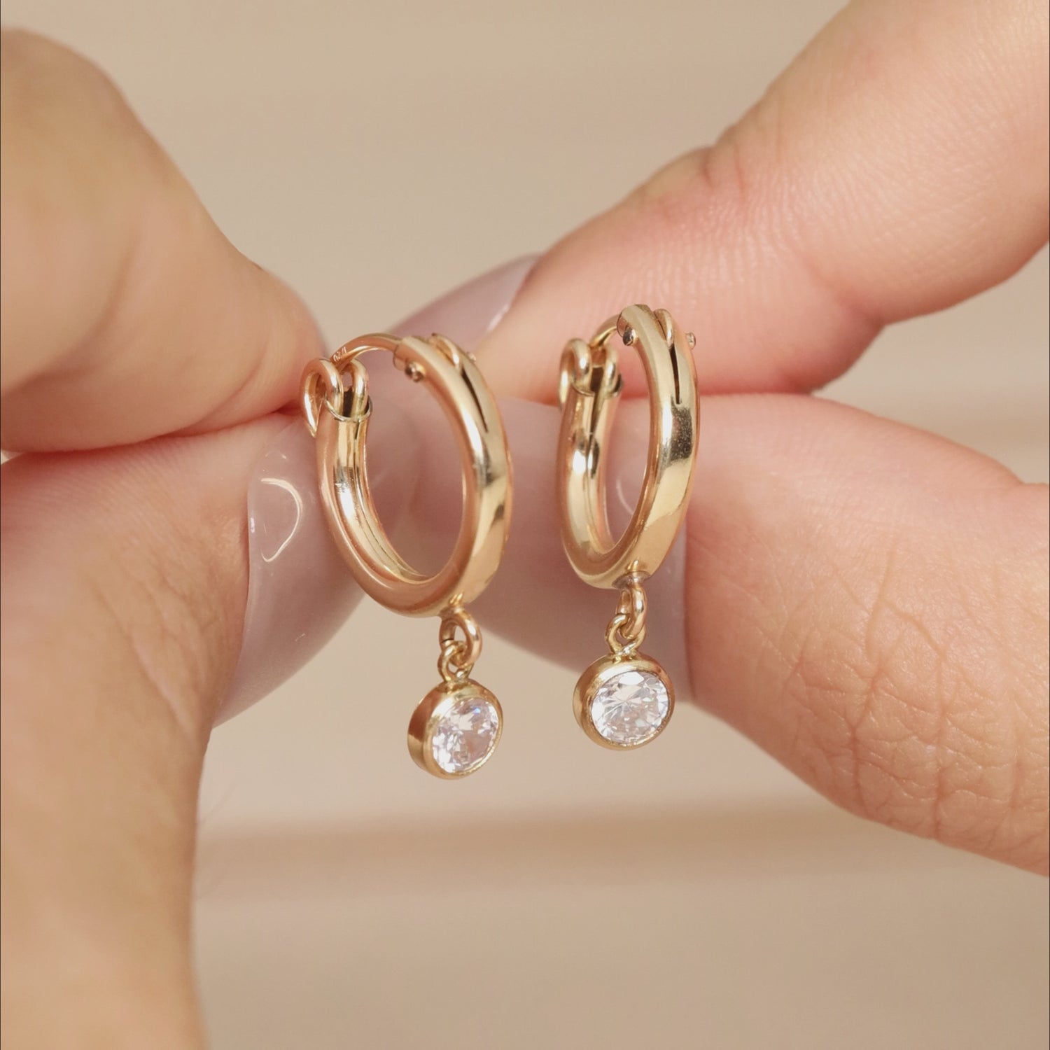 Color:Gold