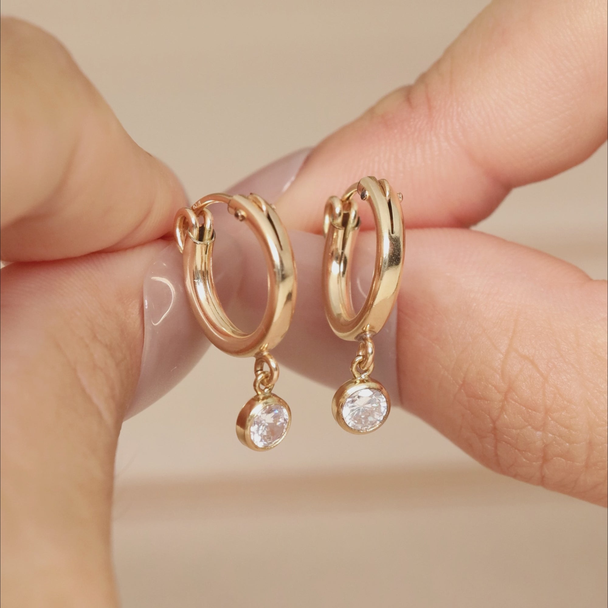 Color:Gold