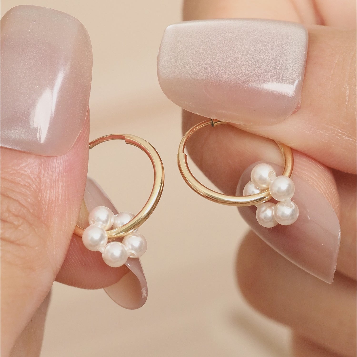 Color:Gold
