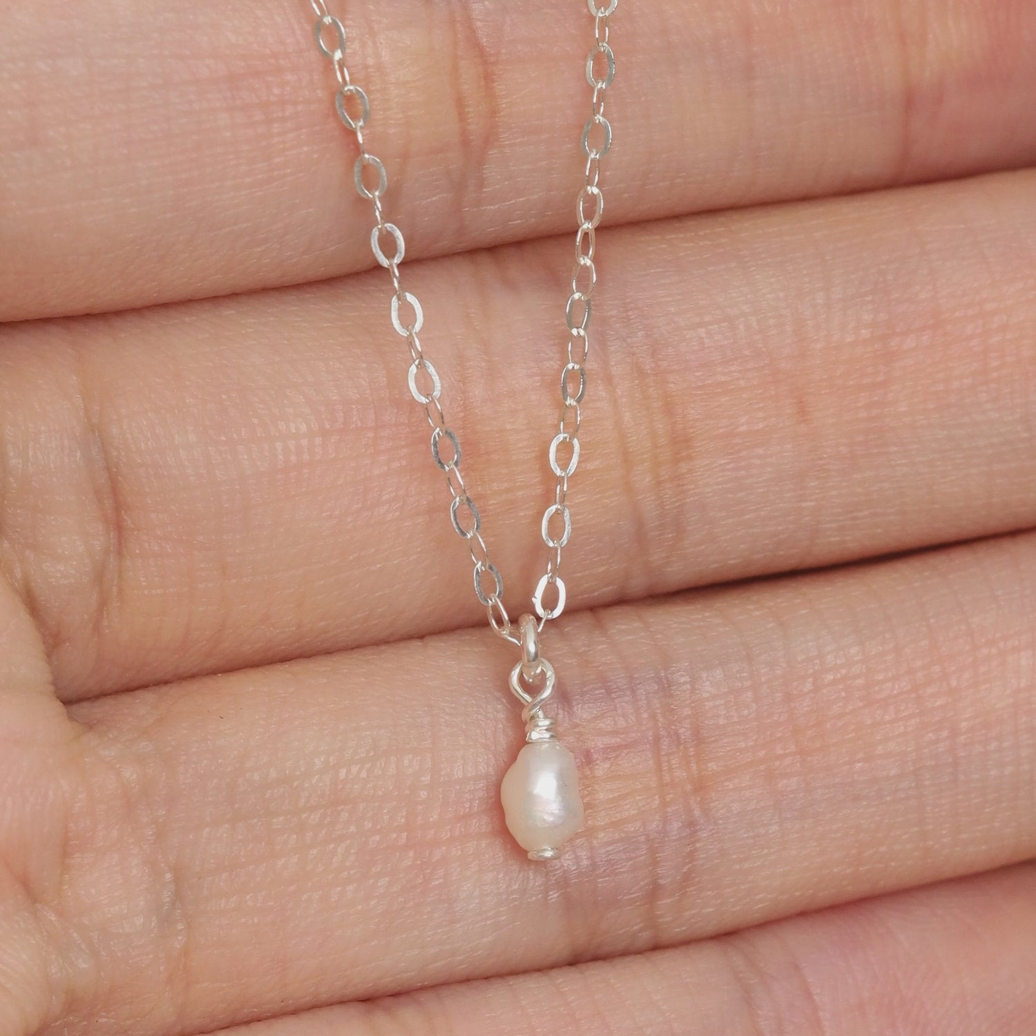 Color:Silver