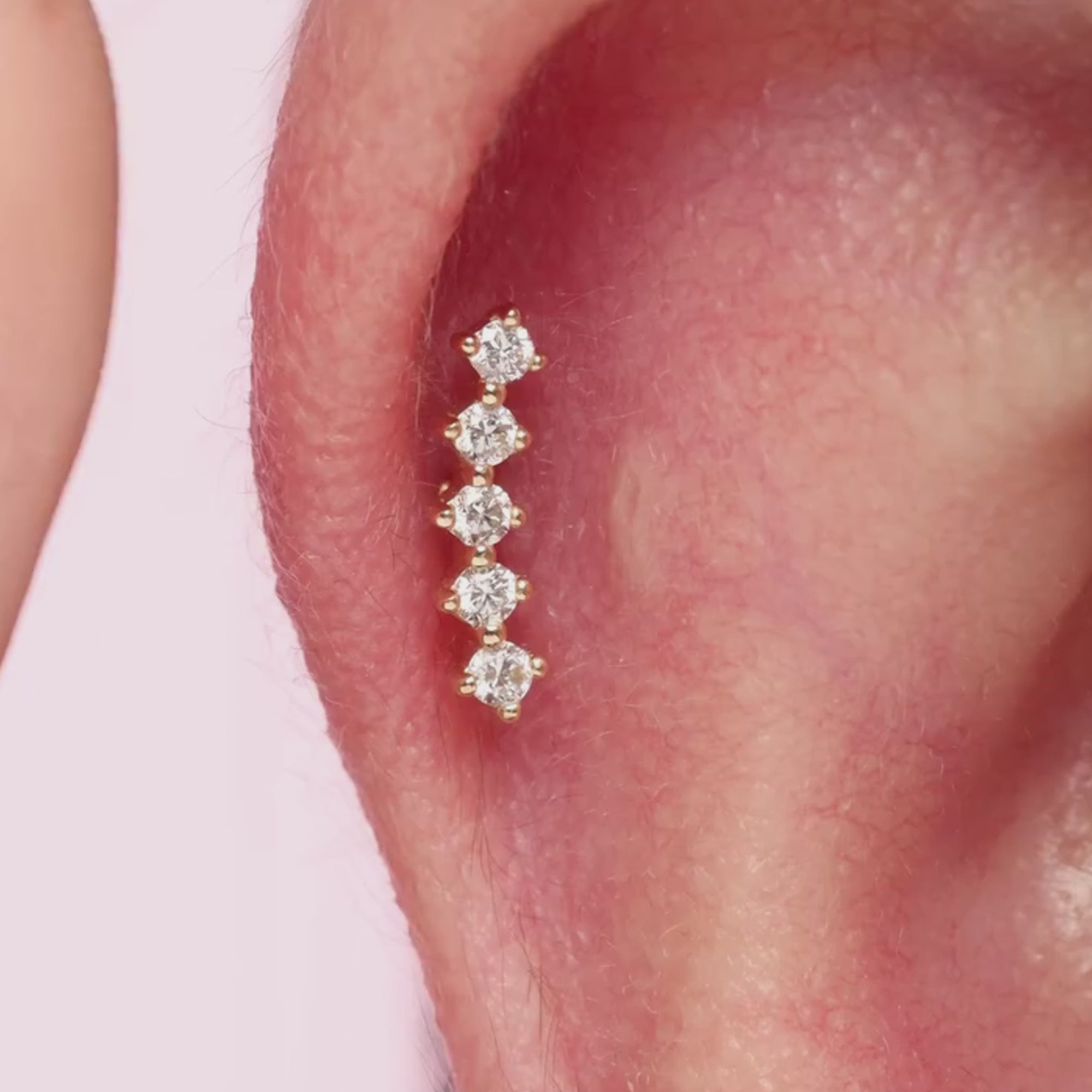 Color:Yellow Gold
Option:Single
Option:Pair