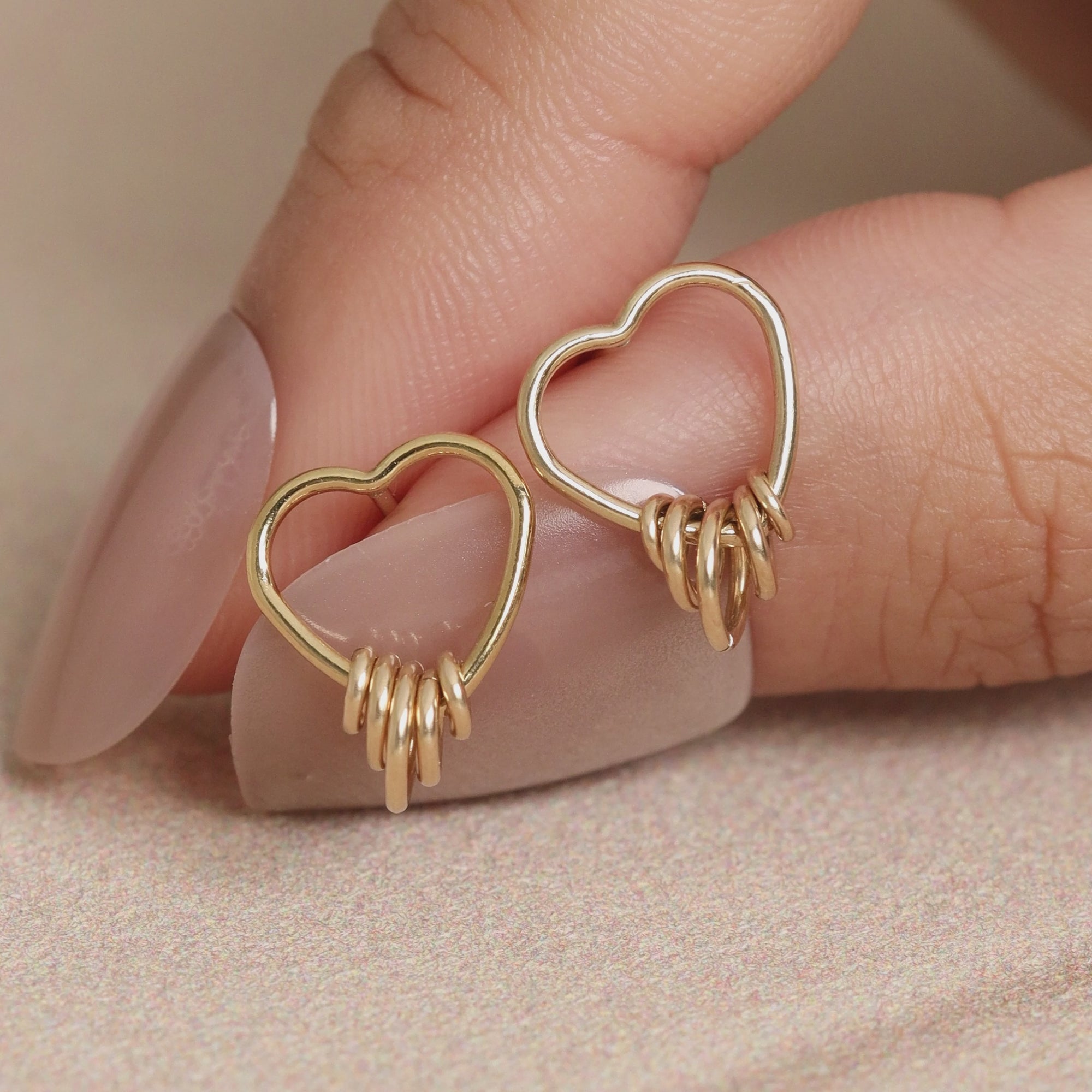 Color:Gold