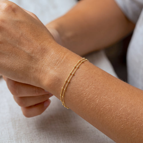 Color: Gold