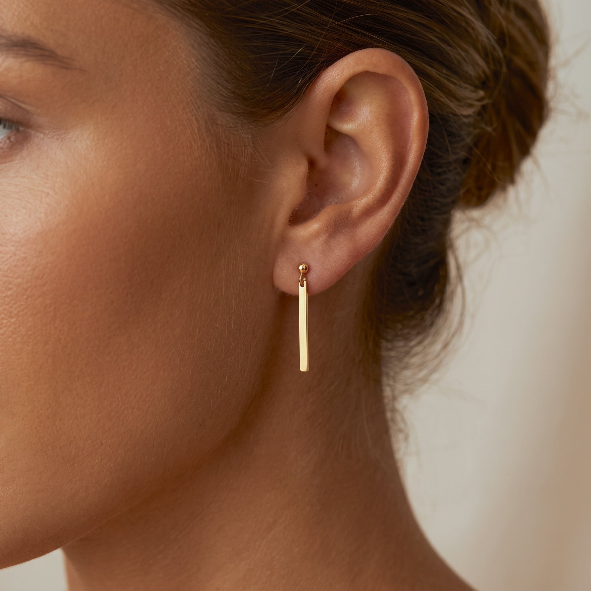 Pendientes de bola de barra elegante