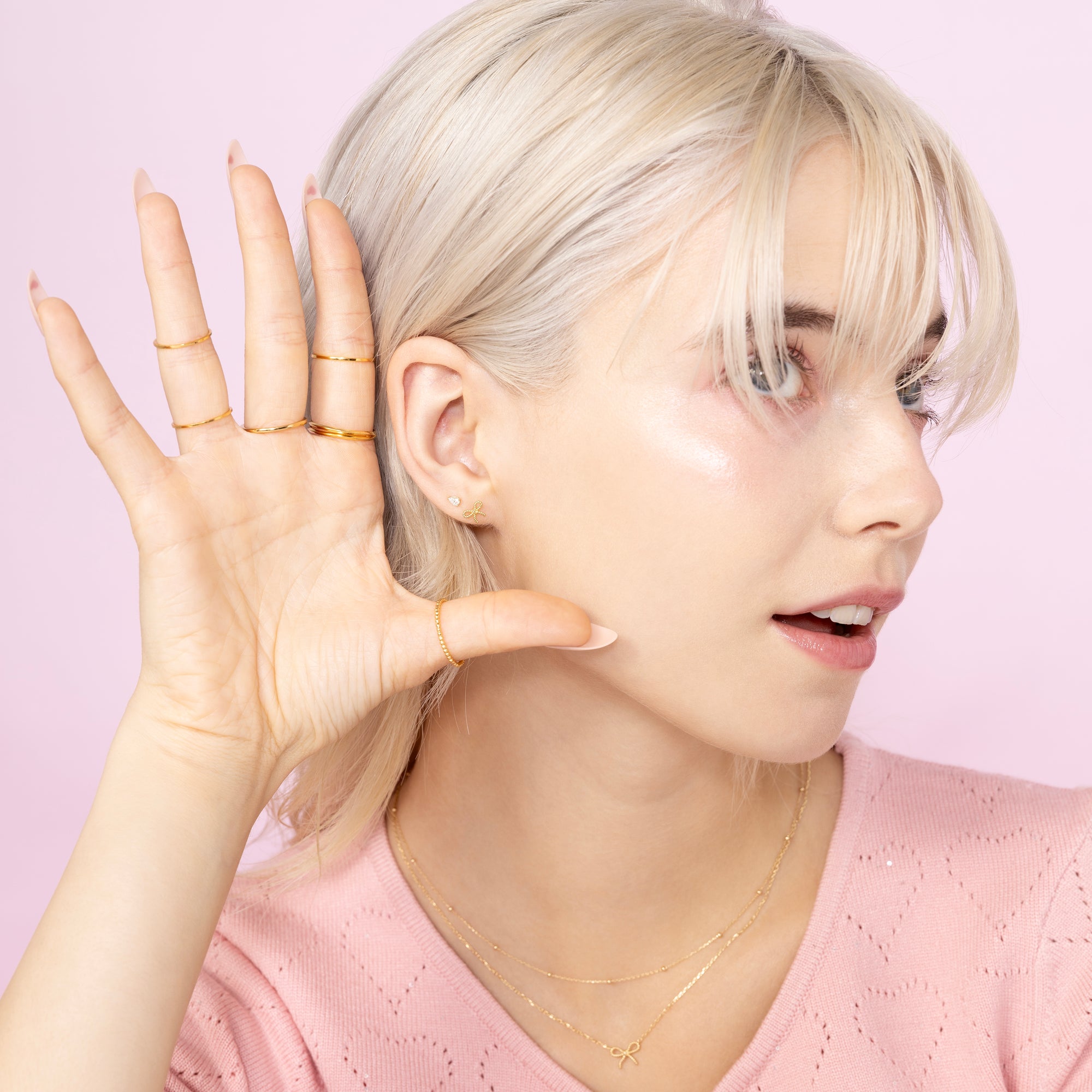 Color:Yellow Gold
Option:Single
Option:Pair