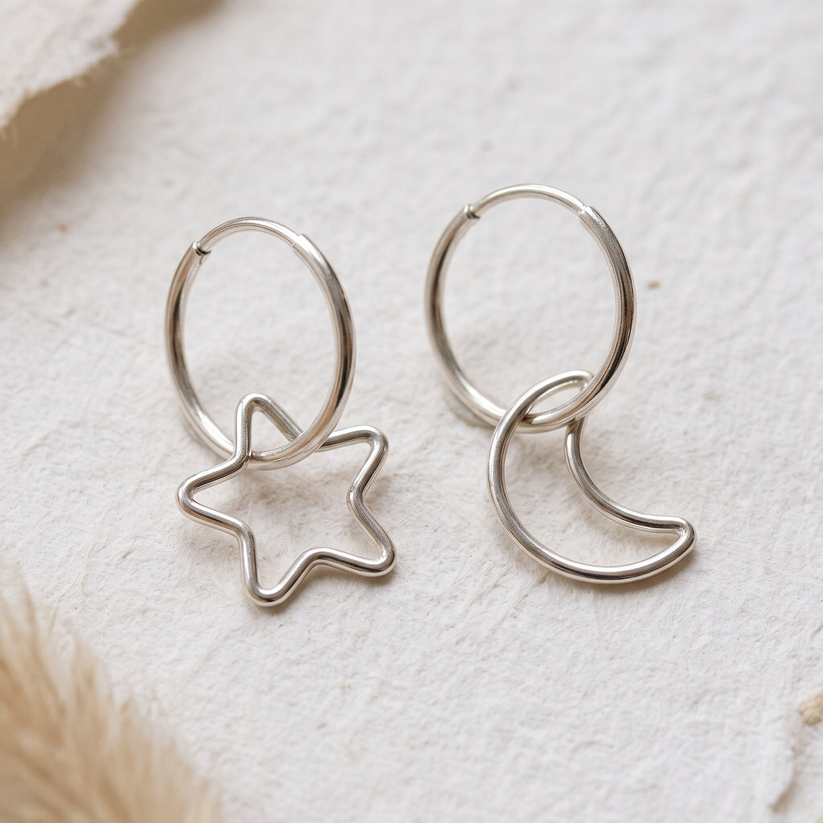 Anting Hoop Bintang Bulan