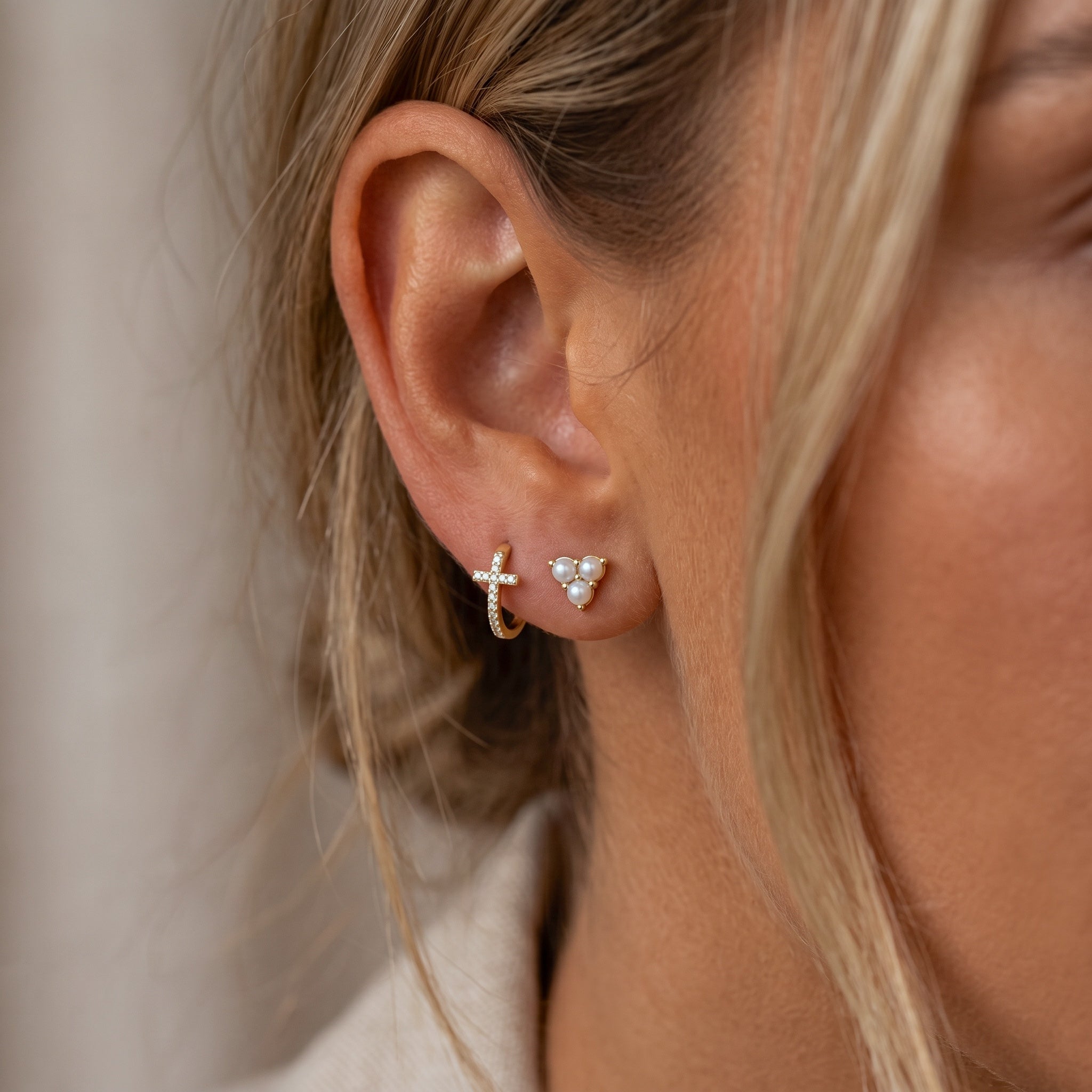 Pave Cross Hoop Earrings – J&CO Jewellery