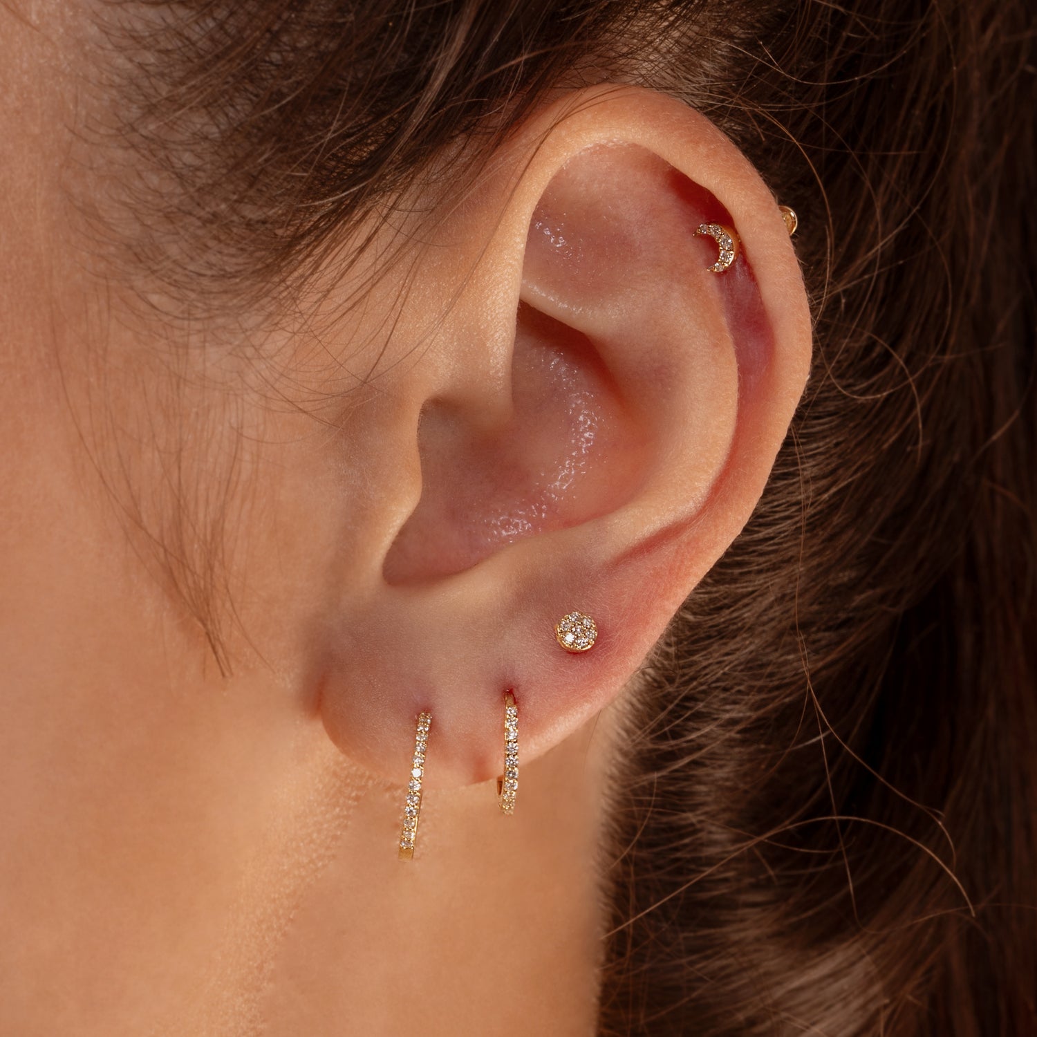 Color:Yellow Gold
Option:Single
Option:Pair