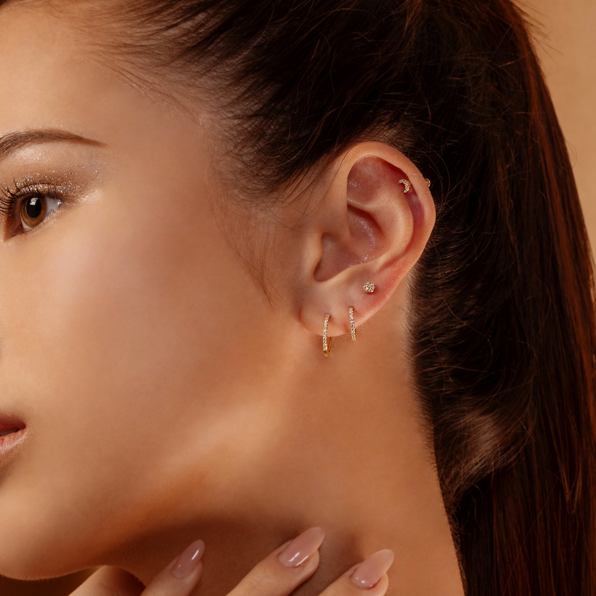 Color:Yellow Gold
Option:Single
Option:Pair