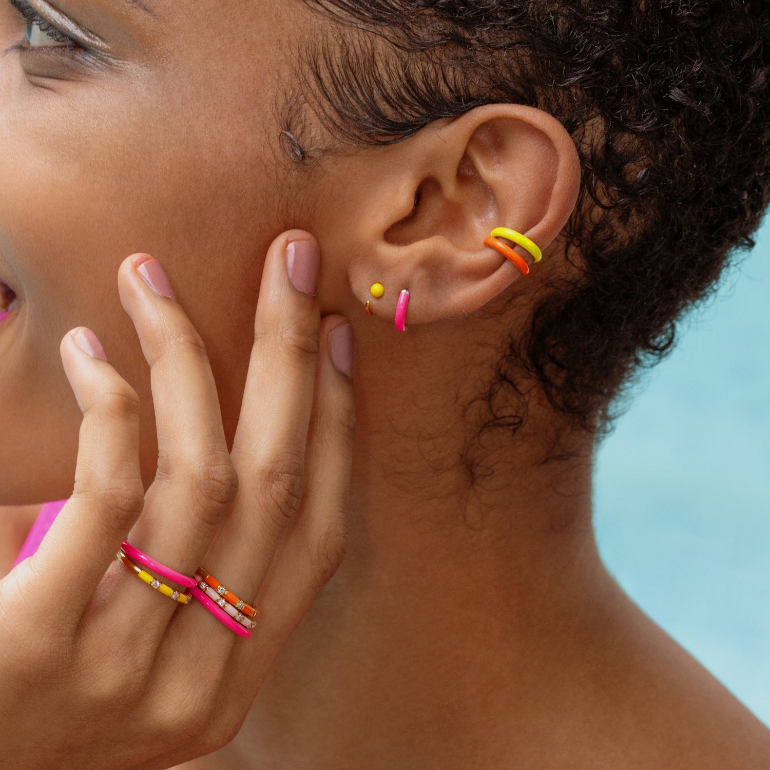 Baby Ball Lemon Huggie Oorbellen