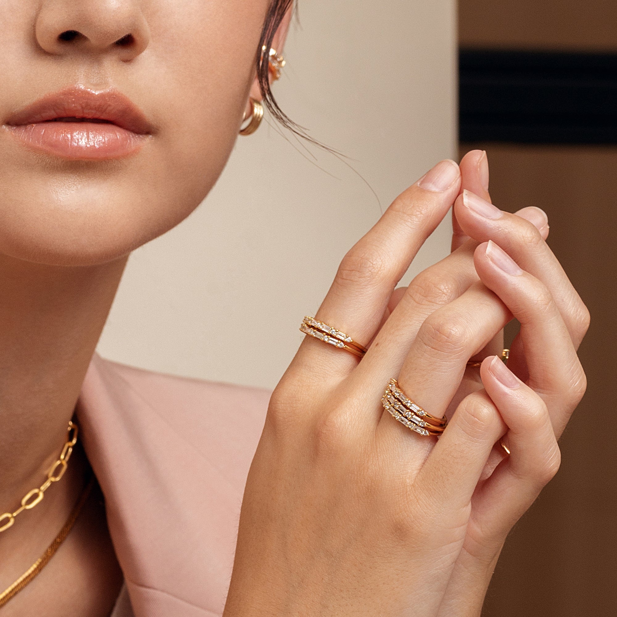 Gold de anillo de racas de racimo