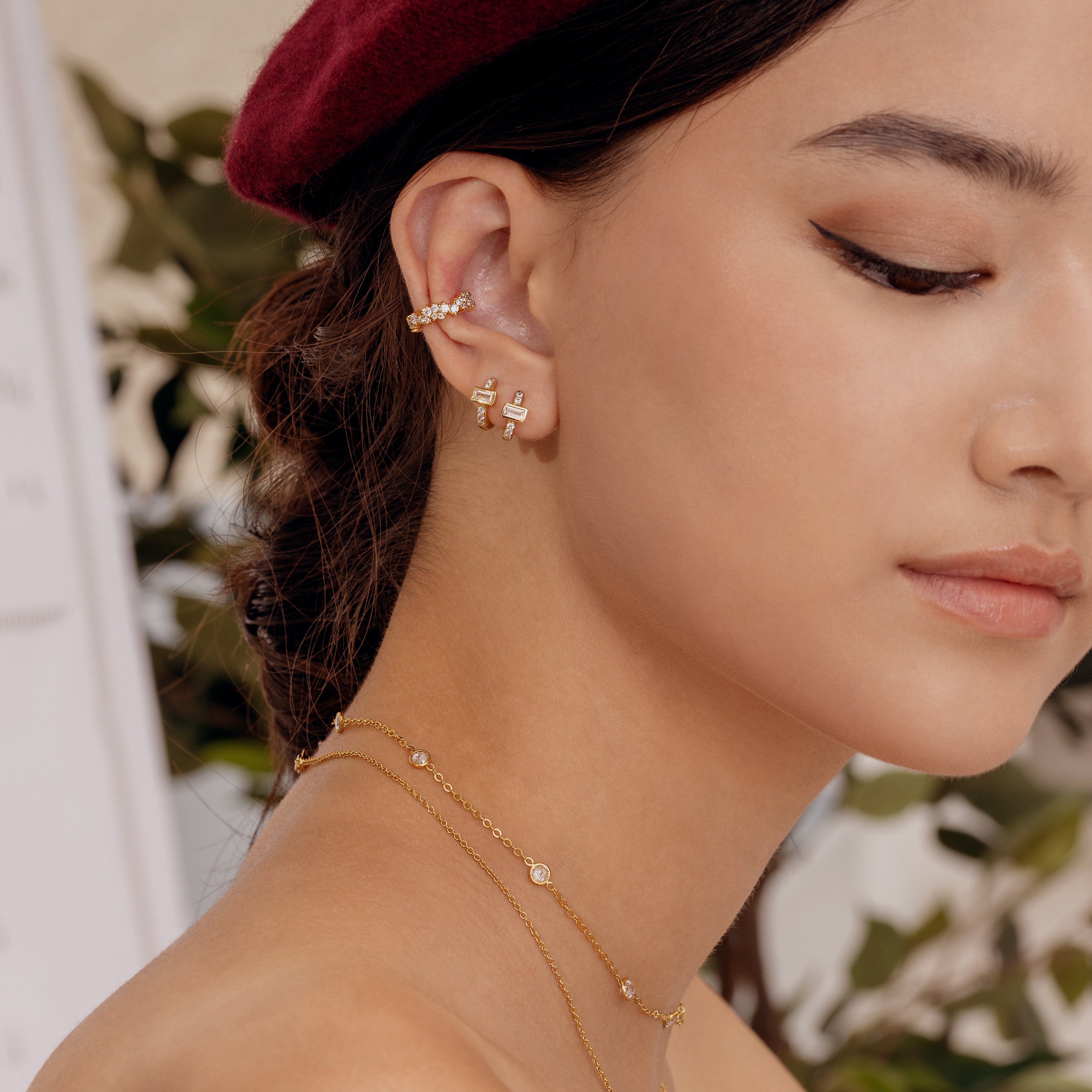 MEJURI Duet Mixed Huggie Hoops 関税送料込 Mejuri Duet Mixed Huggie Hoops - Sterling Silver Huggie