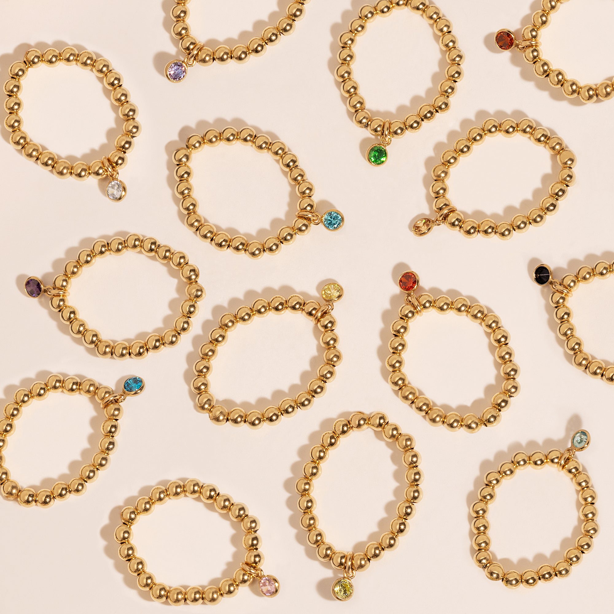 Personliggjort fødselsstens champagne bezel ring