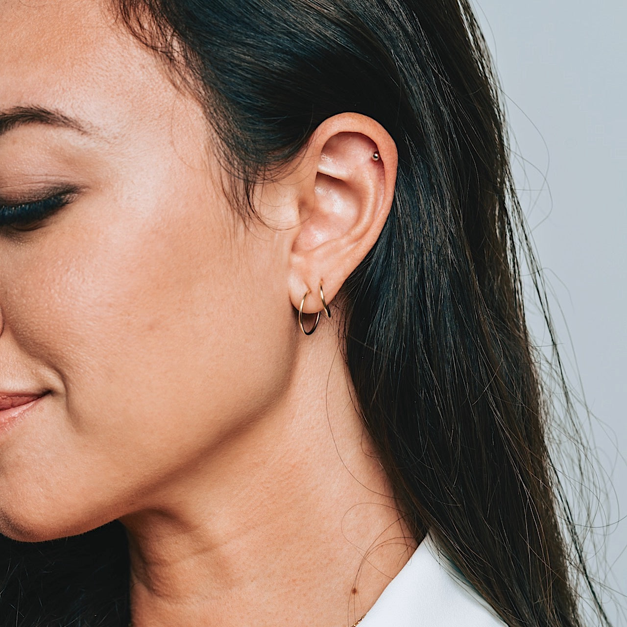 14K Solid Gold Endless Small Hoop Earrings 15mm