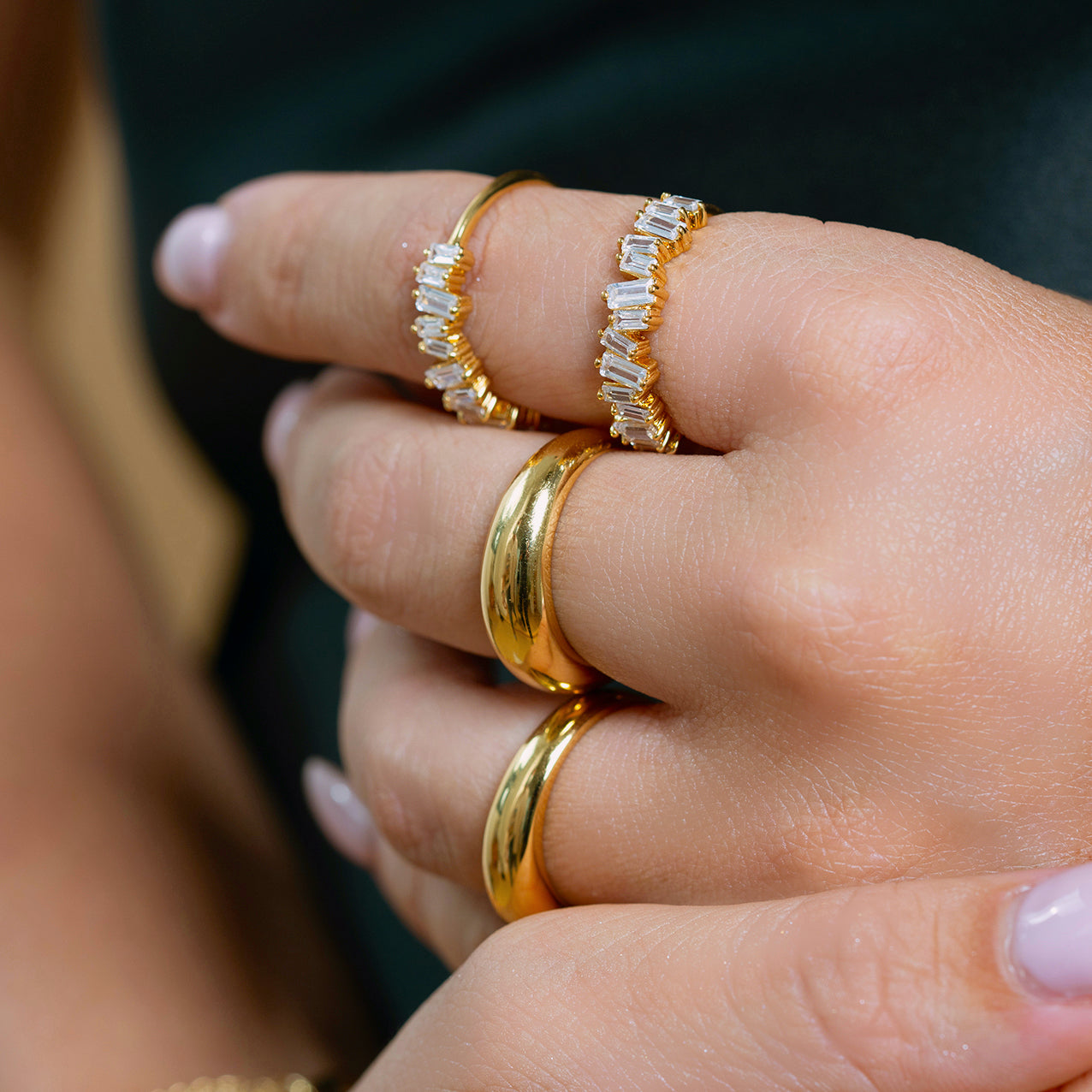 Anello baguette decorato in argento