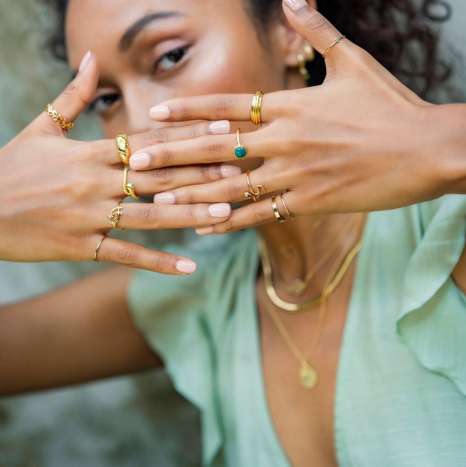 Textured Snake Ring Gold