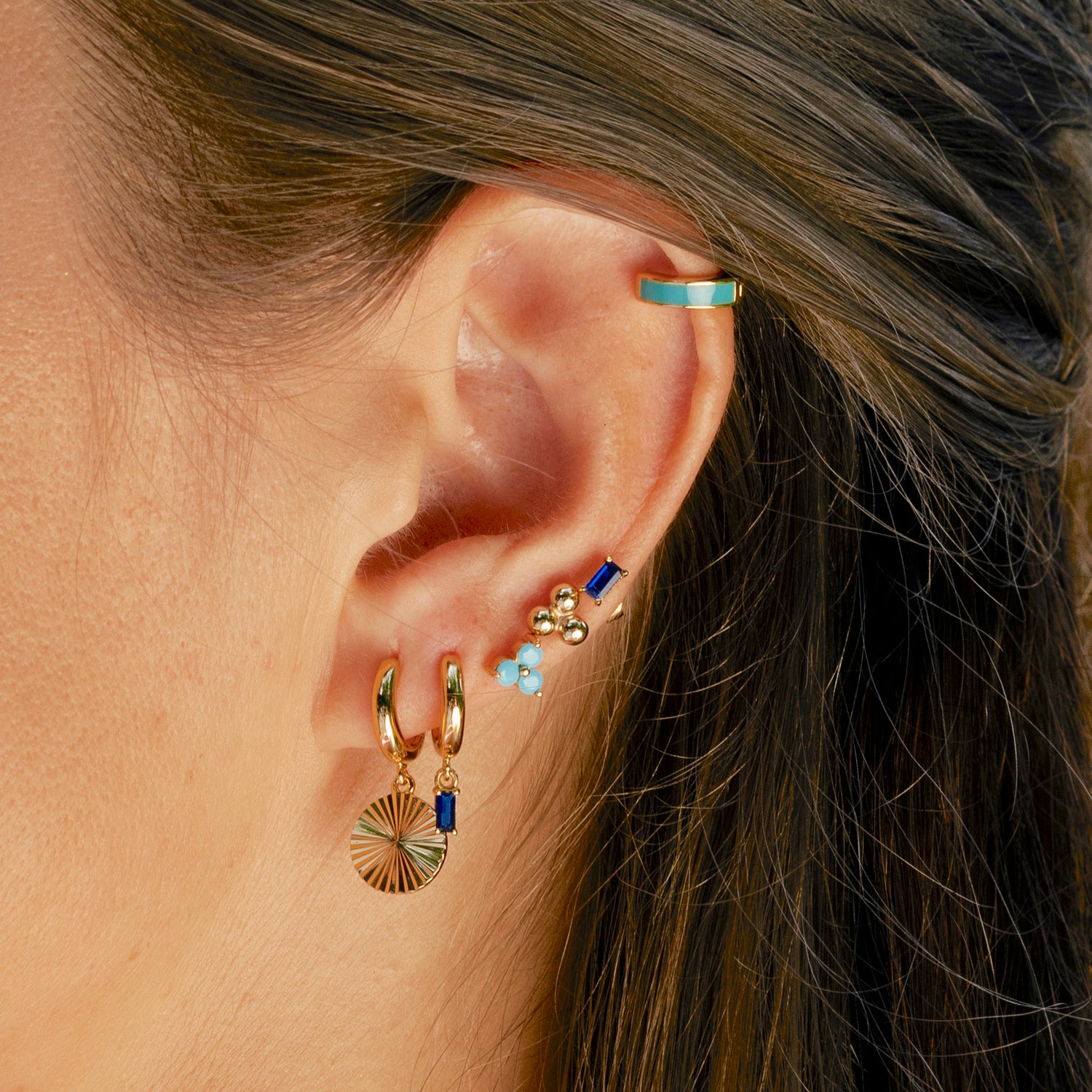 Whirlpool Sapphire Trapeze Spiral Hoop Earrings – ARTEMER