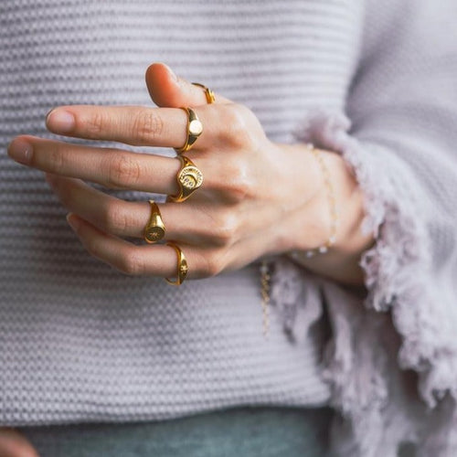 Minimaler Signet Ring Gold