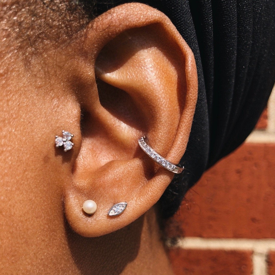 chanel cc mini stud earrings