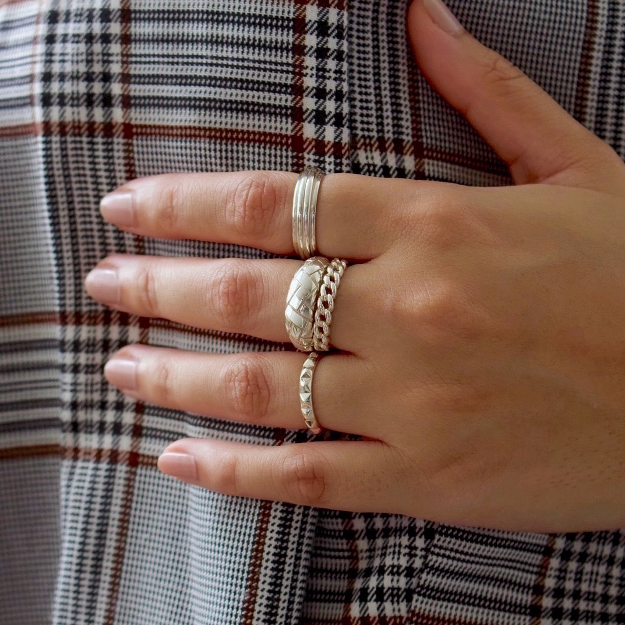 Nour Piramide Ring Zilver