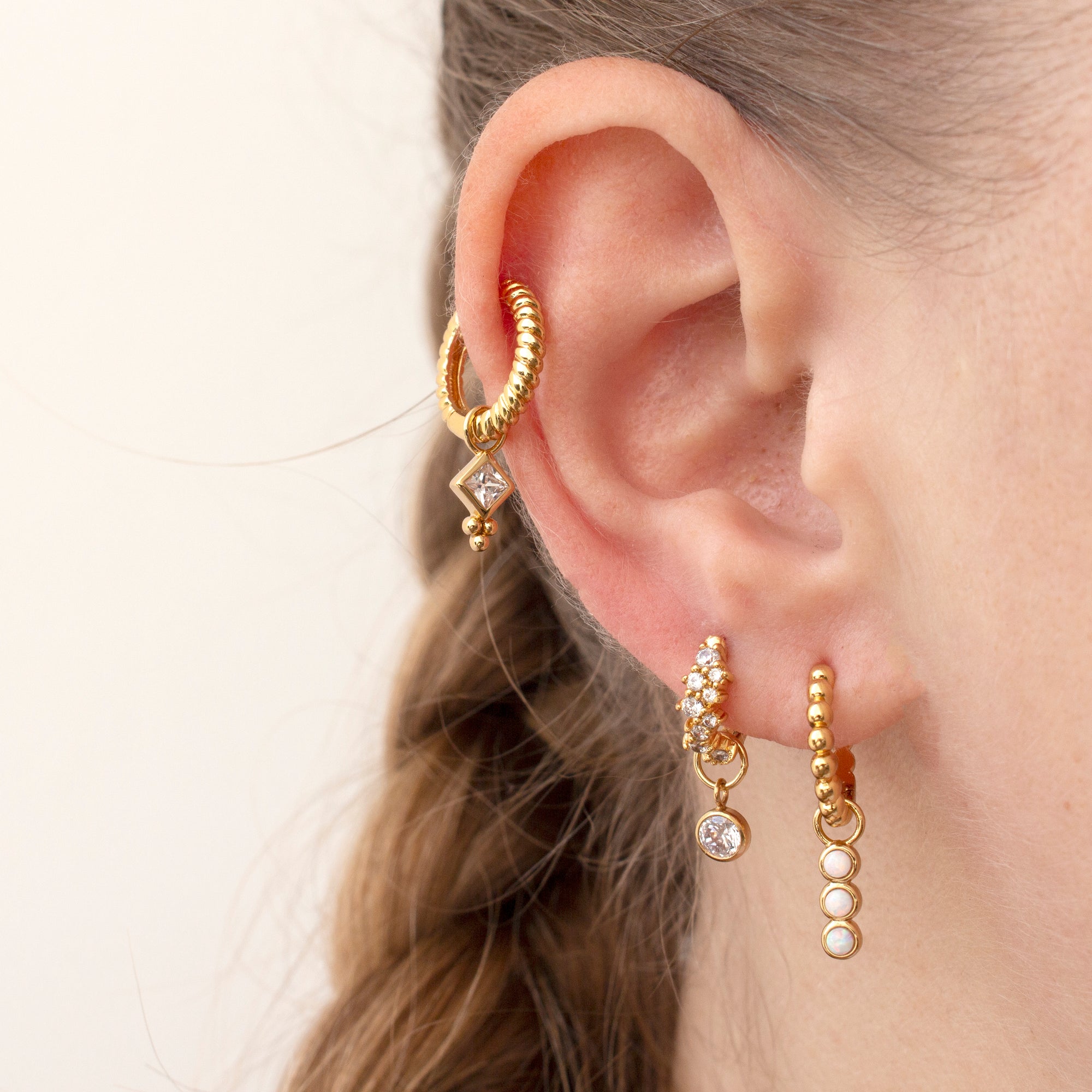 Vit Opal Trio Berlock