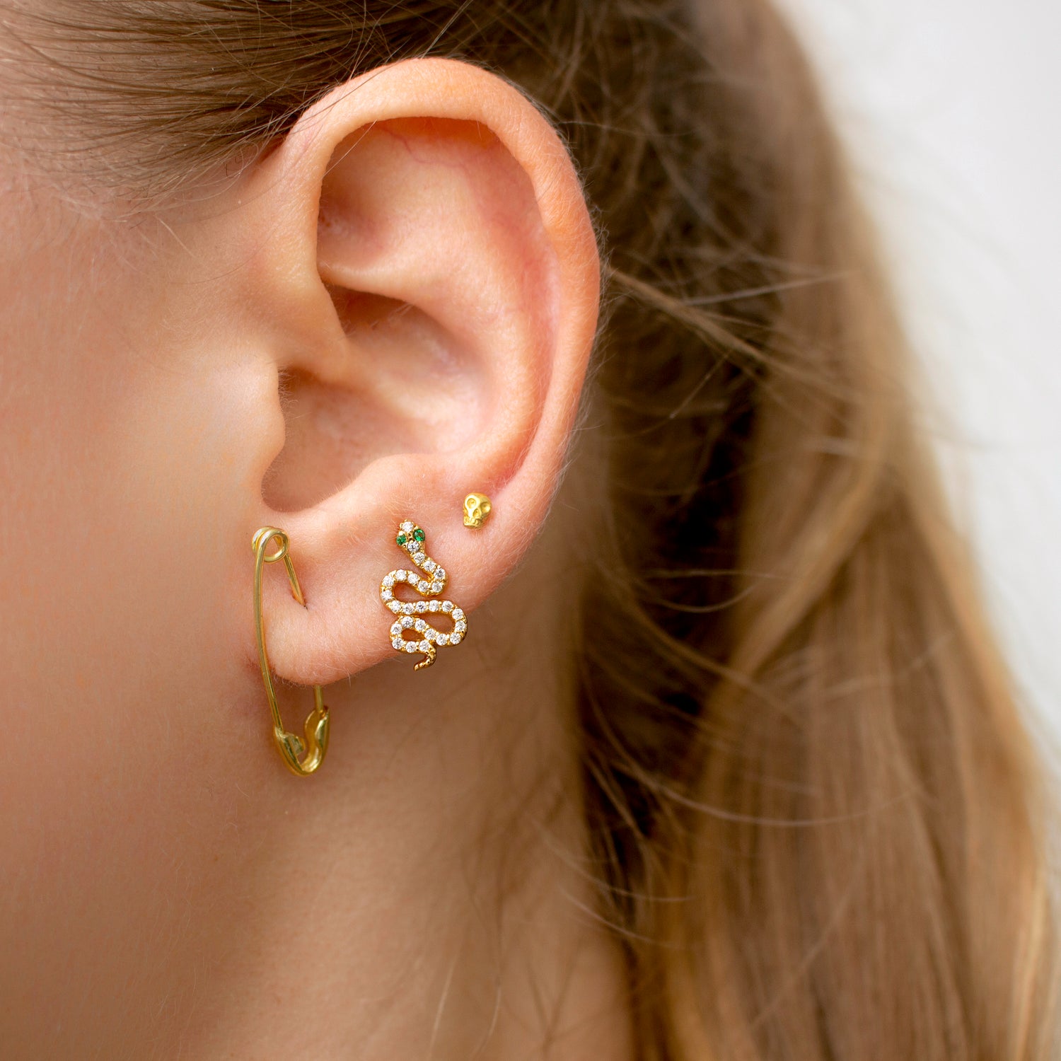 Little Sugar Skull Stud Earrings – J&CO Jewellery