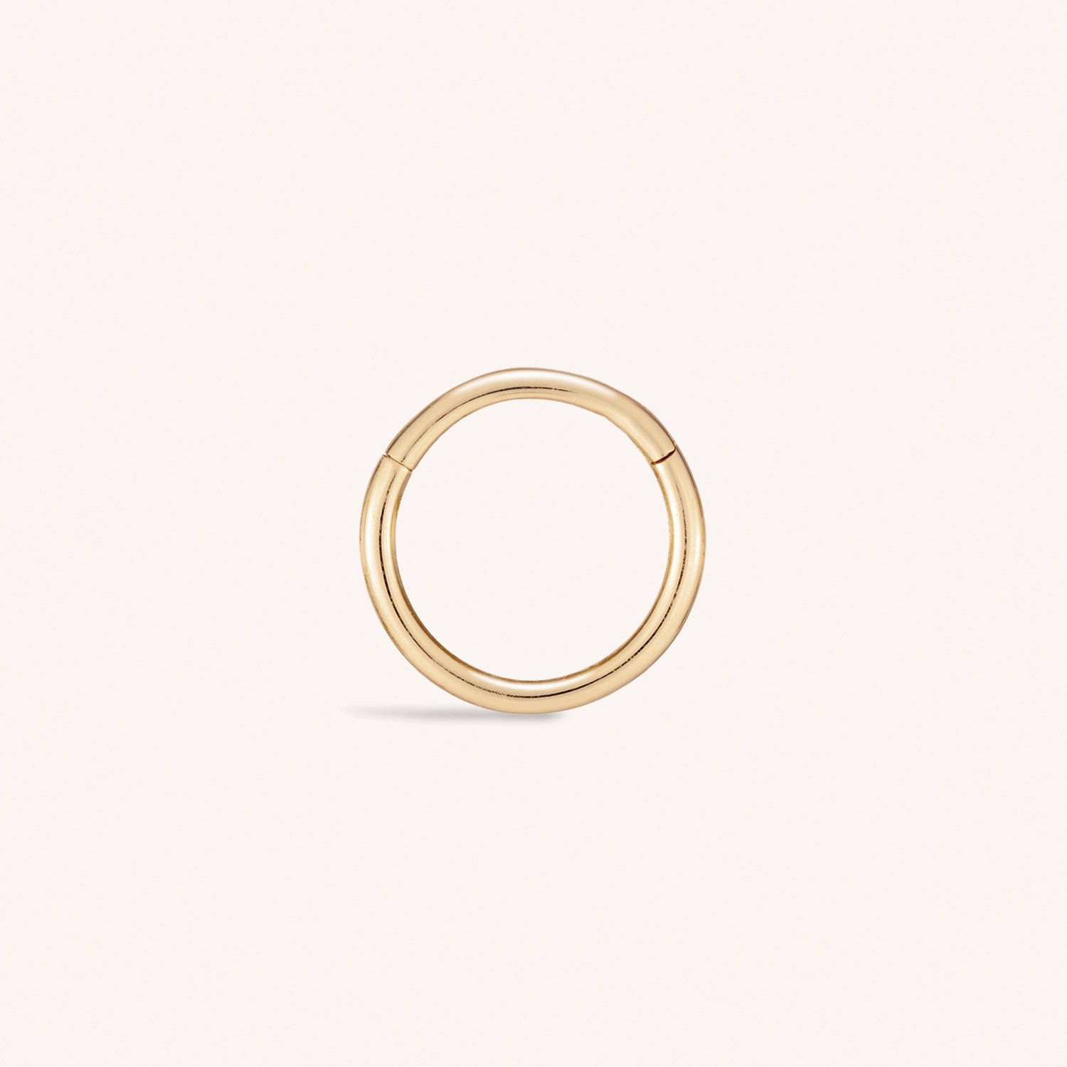 Color:Yellow Gold
Option:Single
Option:Pair